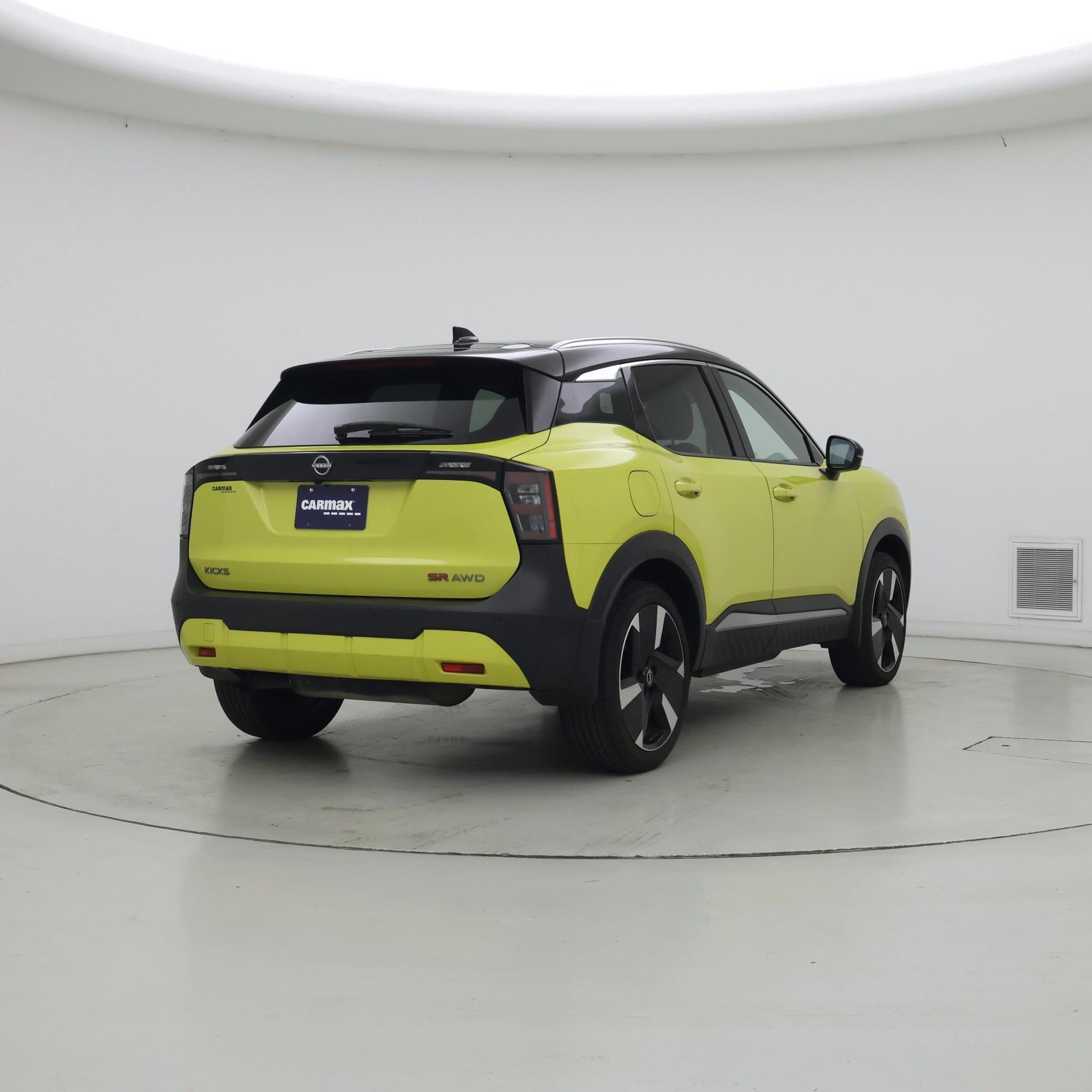 Thumbnail: 2025 Nissan Kicks - 8