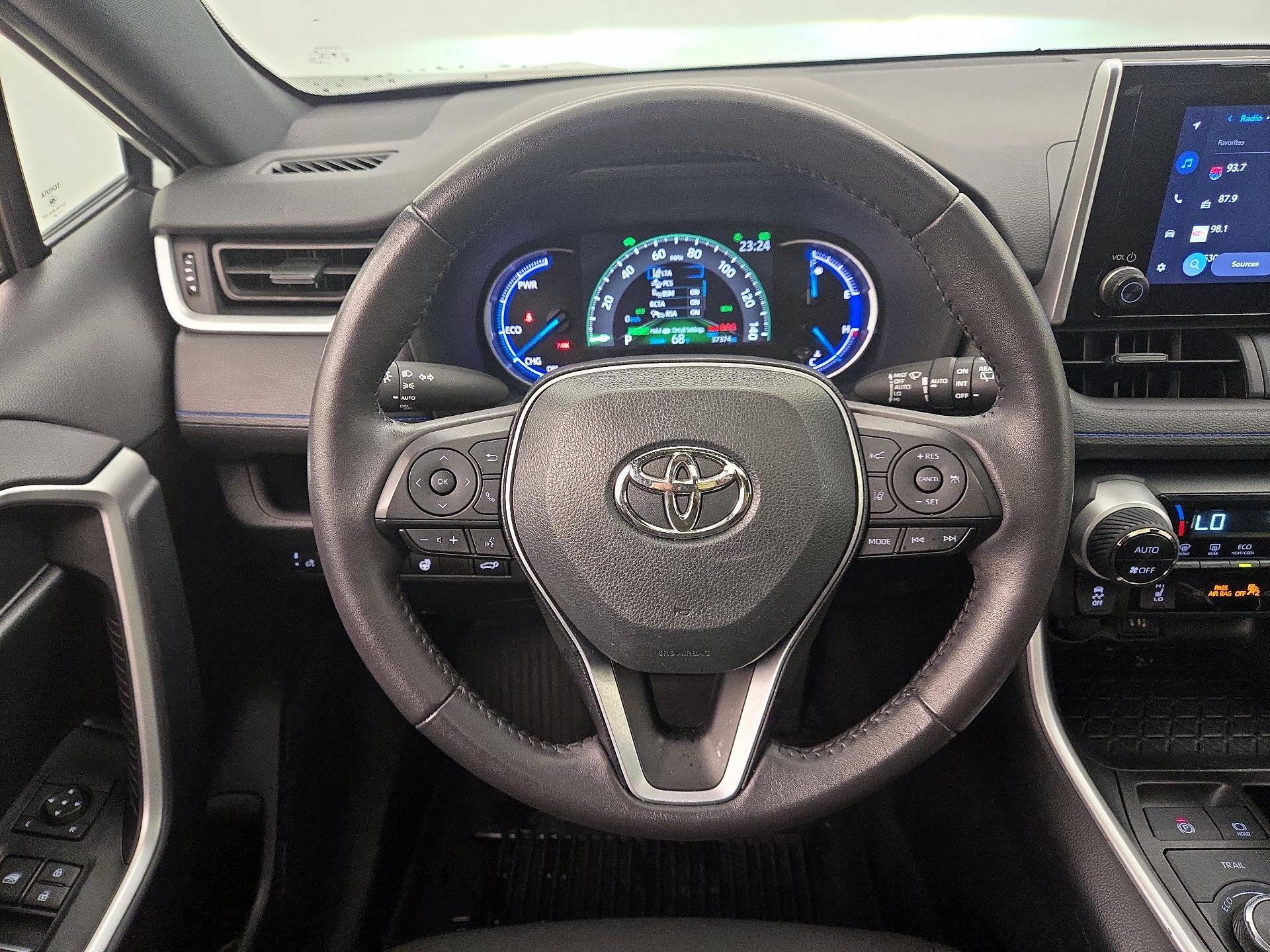 Thumbnail: 2024 Toyota RAV4 - 10