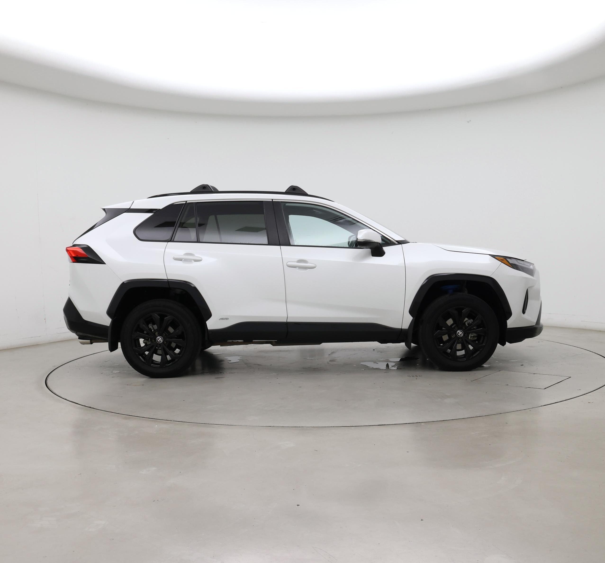 Thumbnail: 2024 Toyota RAV4 - 7