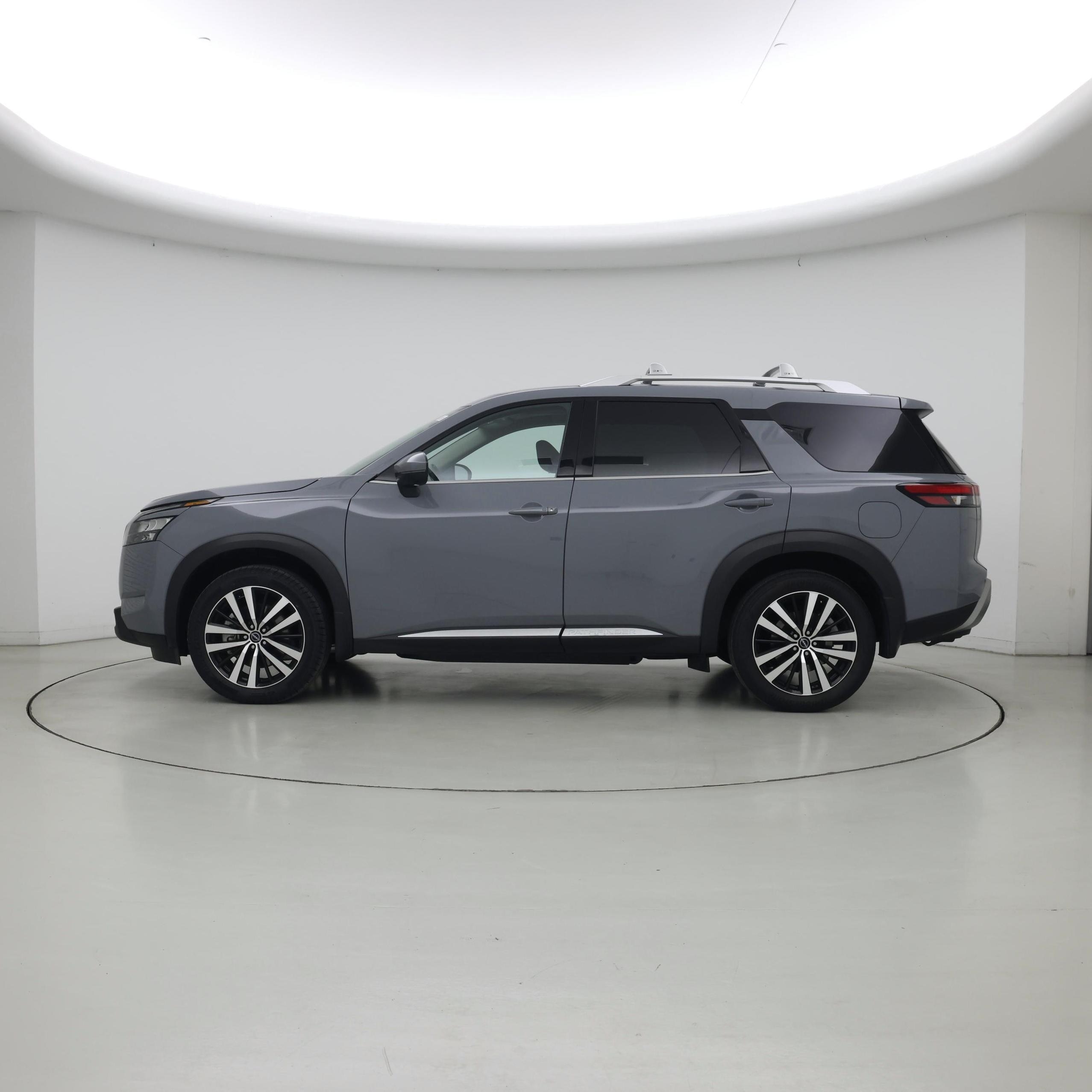 Thumbnail: 2025 Nissan Pathfinder - 3