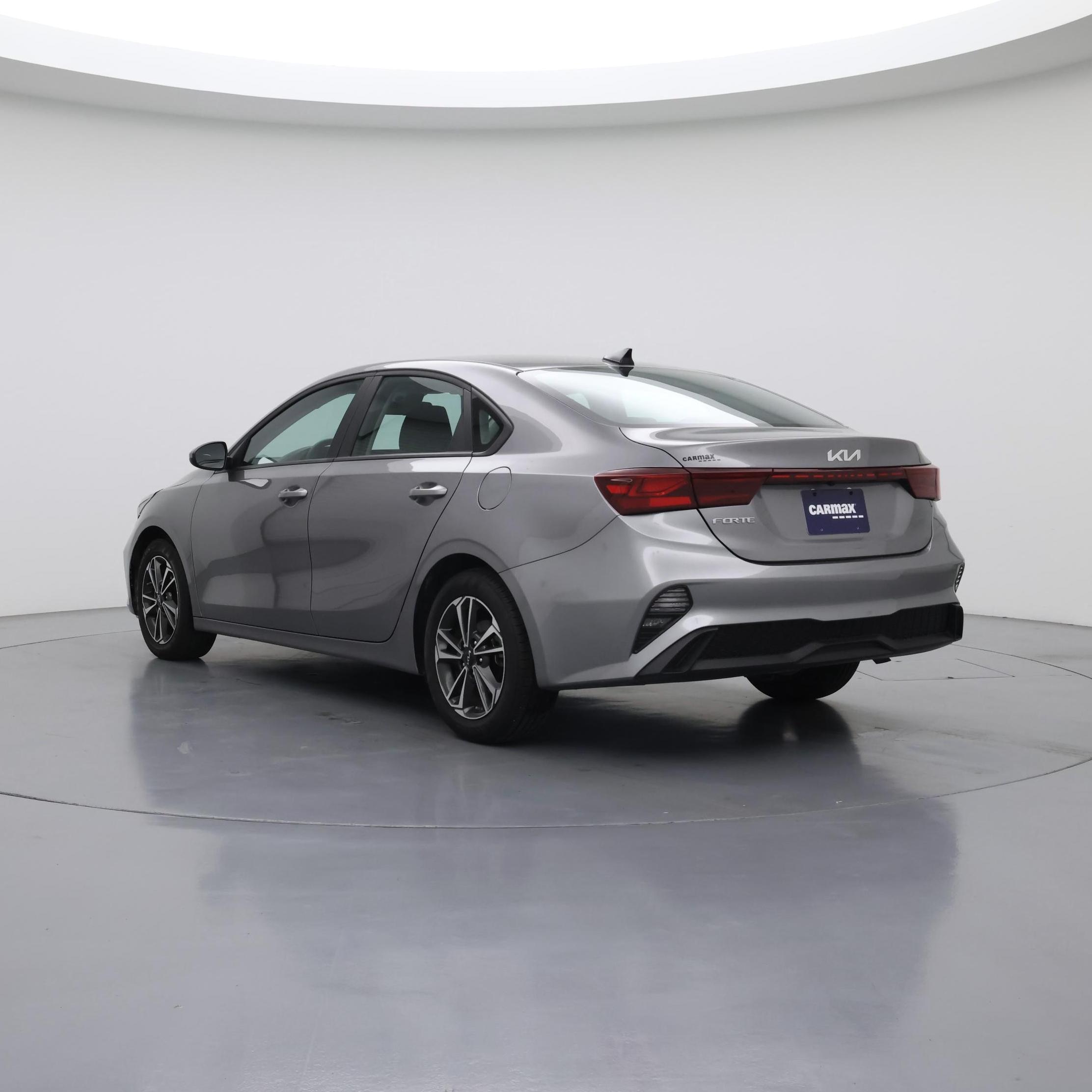 Thumbnail: 2024 Kia Forte - 2