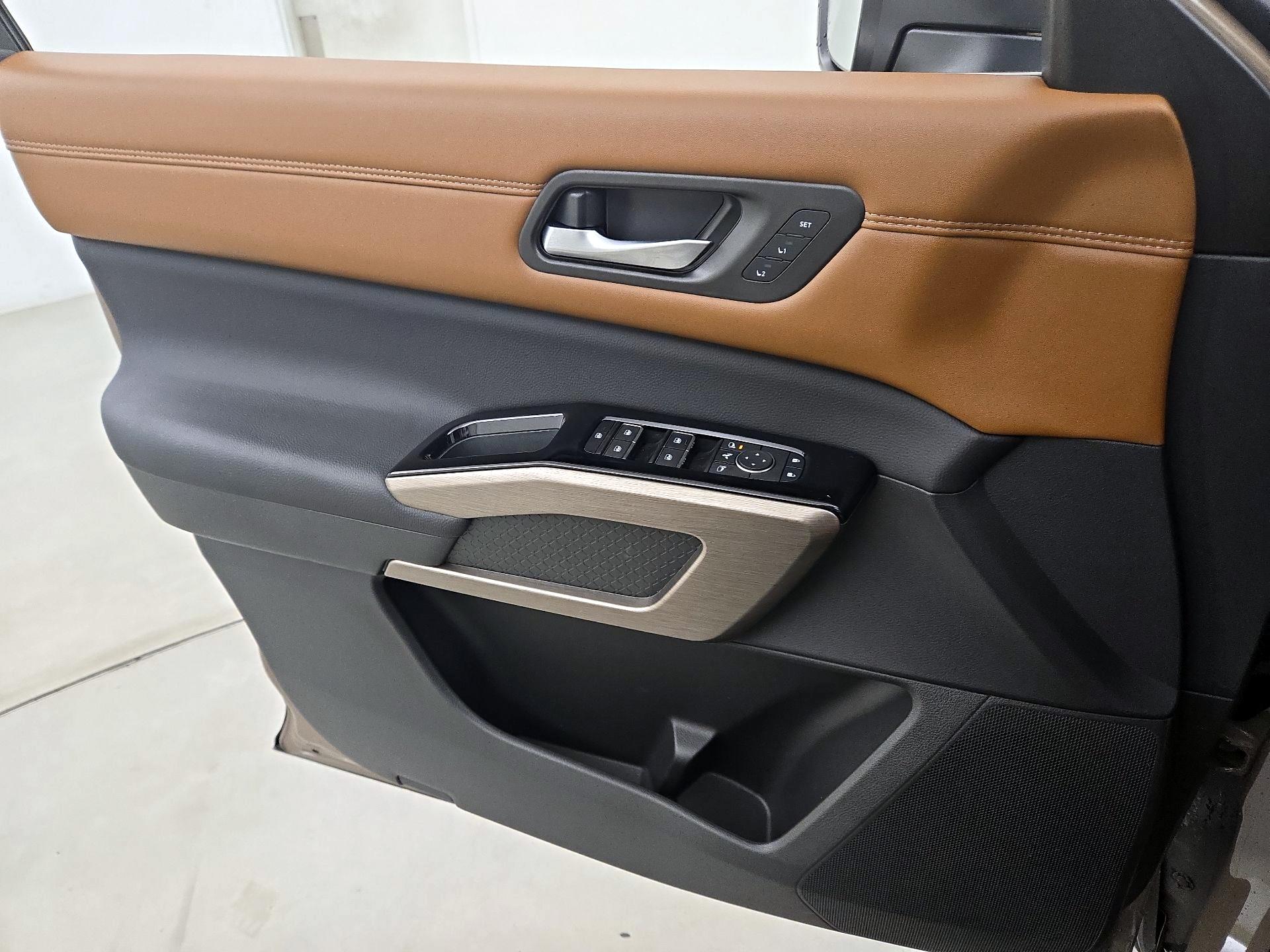 Thumbnail: 2024 Nissan Pathfinder - 12