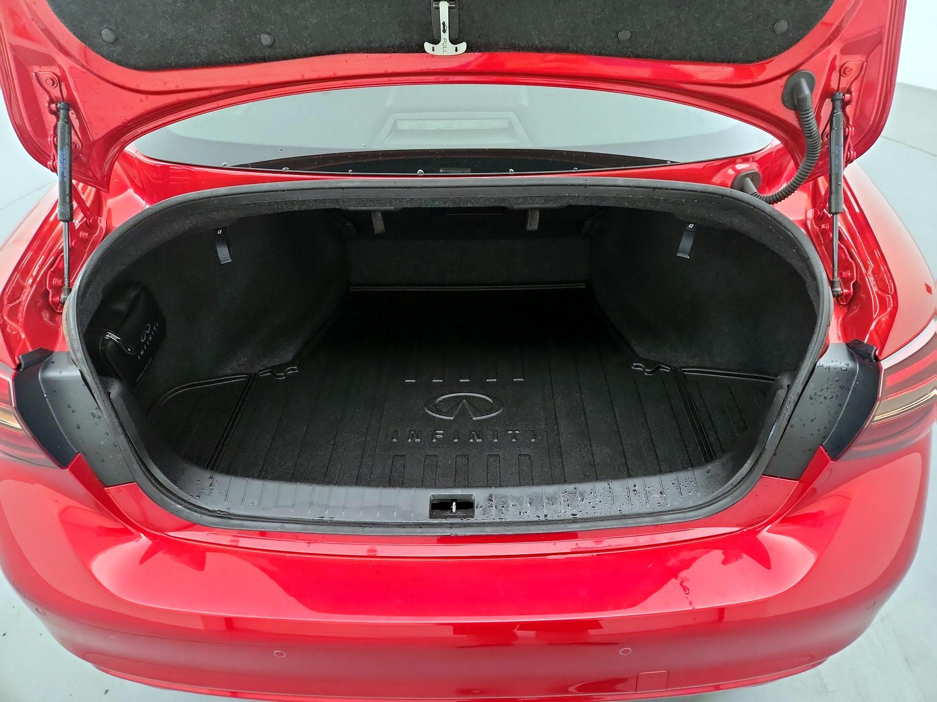 Thumbnail: 2023 INFINITI Q50 - 19