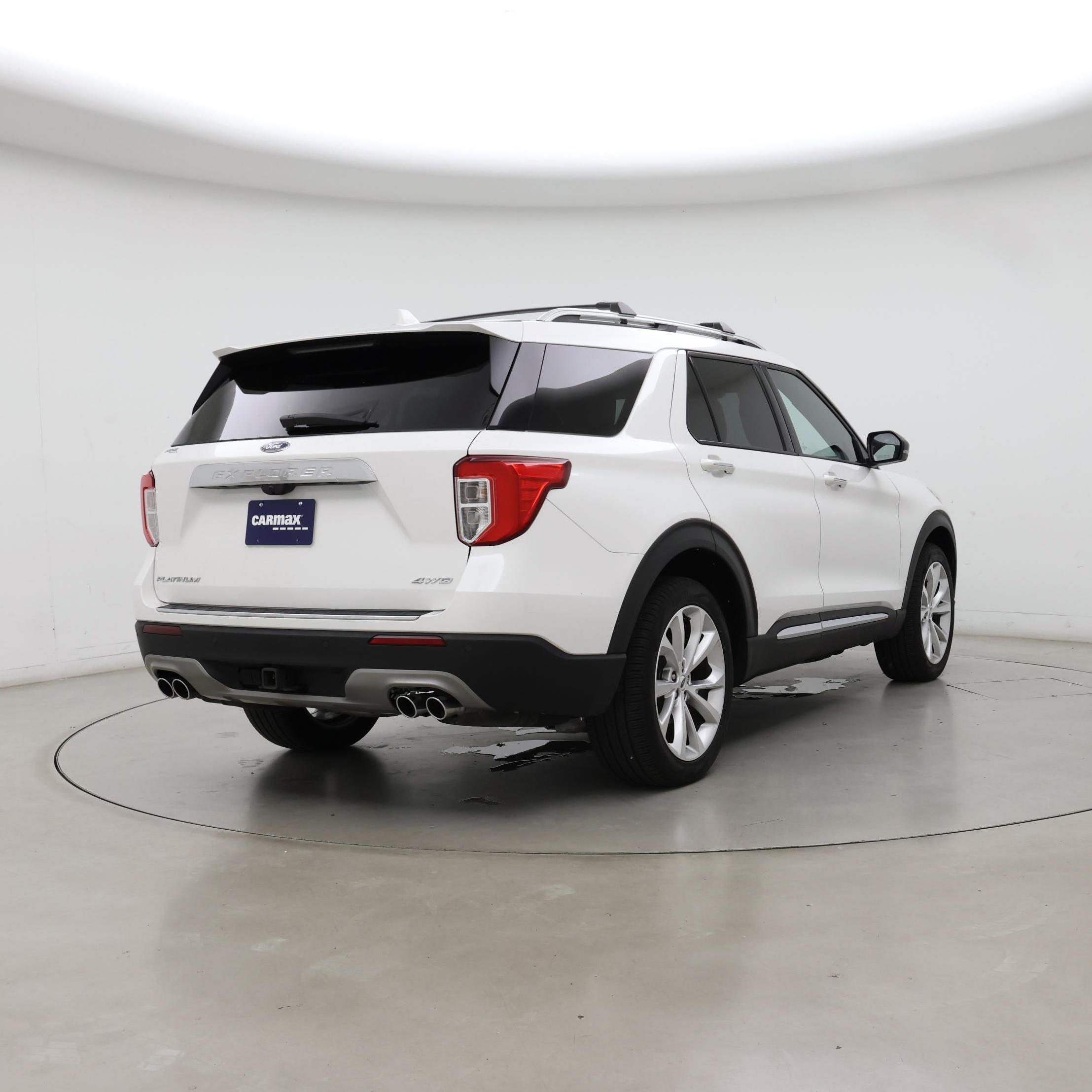 Thumbnail: 2022 Ford Explorer - 8