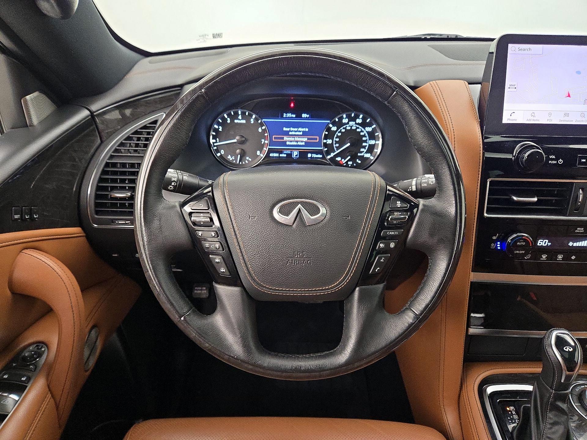 Thumbnail: 2023 INFINITI QX80 - 10