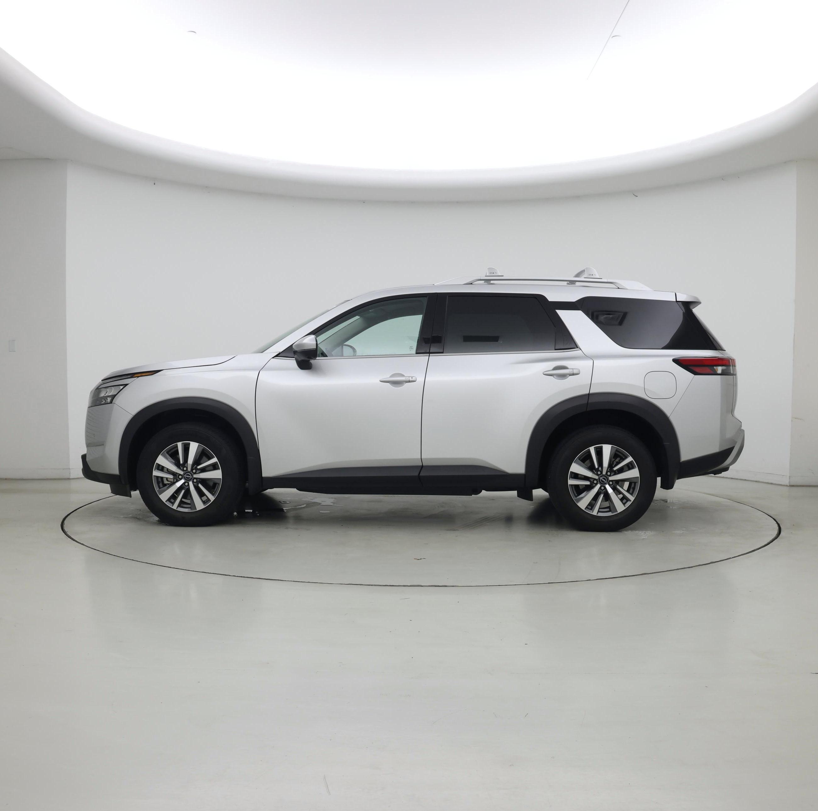 Thumbnail: 2025 Nissan Pathfinder - 3