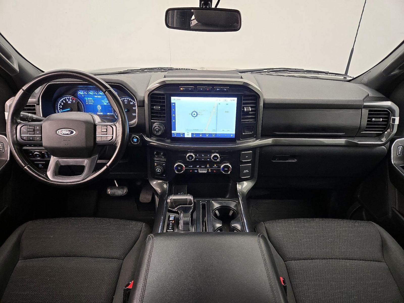 2023 Ford F-150 XLT - Photo 10