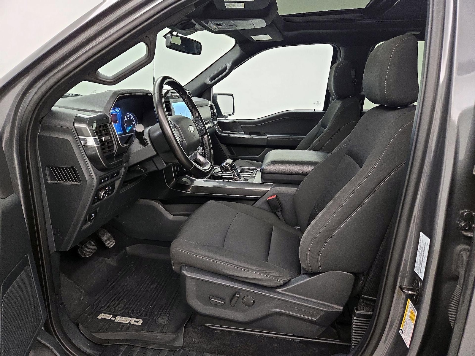 2023 Ford F-150 XLT - Photo 12