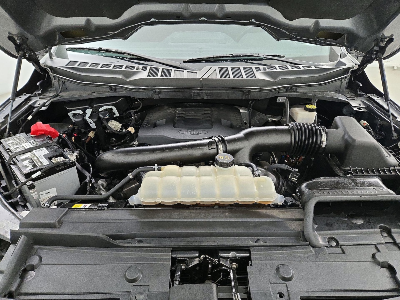 2023 Ford F-150 XLT - Photo 24