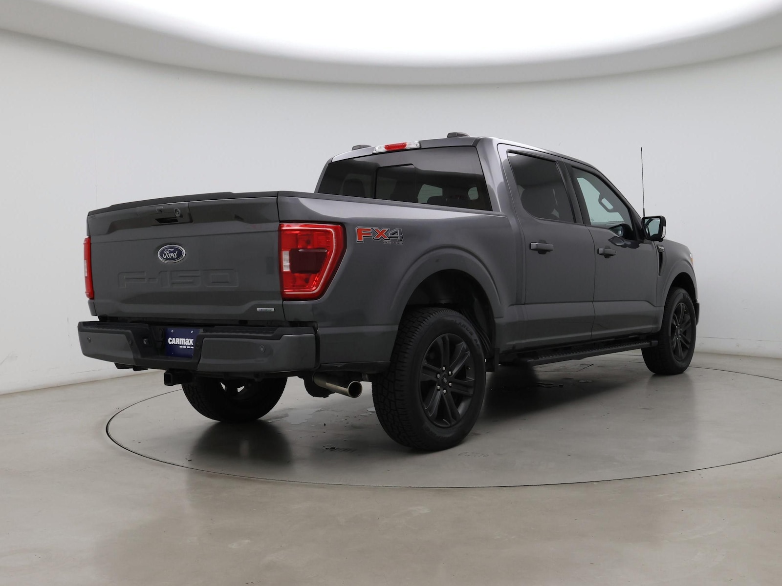 2023 Ford F-150 XLT - Photo 9