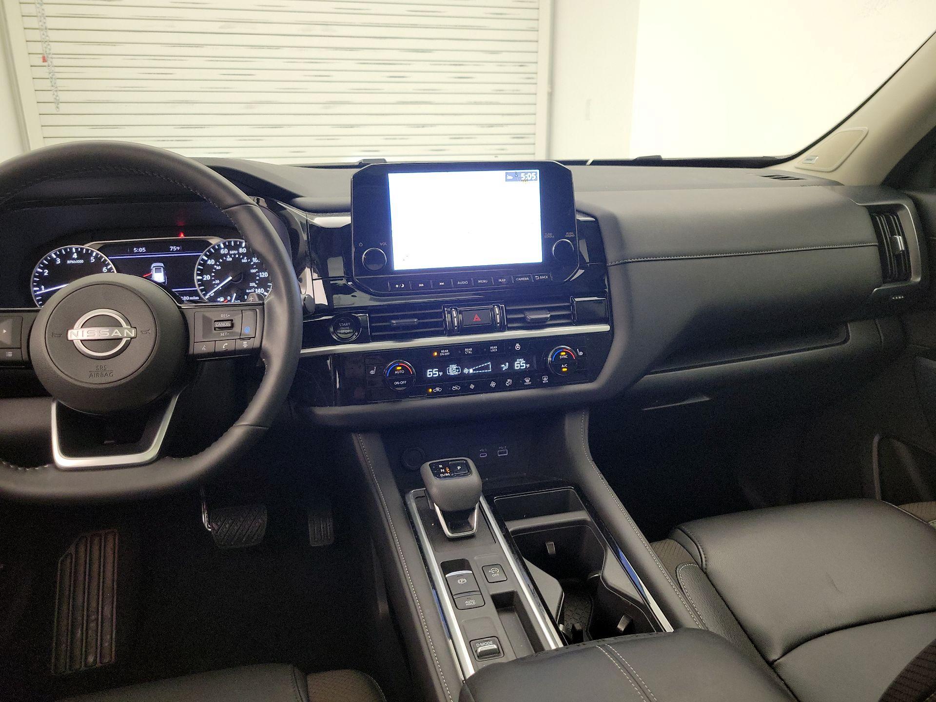 Thumbnail: 2025 Nissan Pathfinder - 9