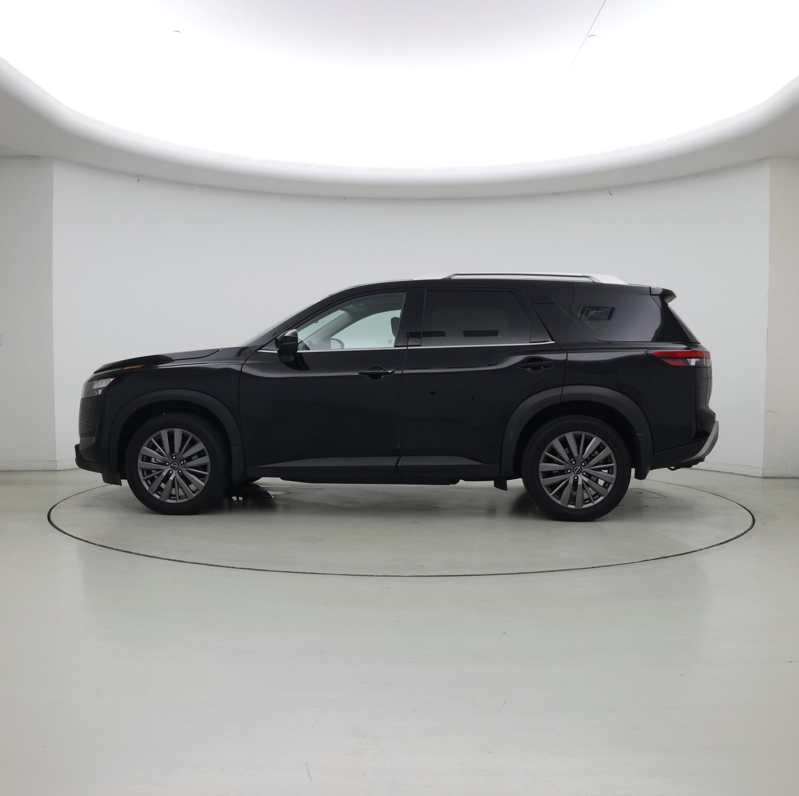 Thumbnail: 2025 Nissan Pathfinder - 3