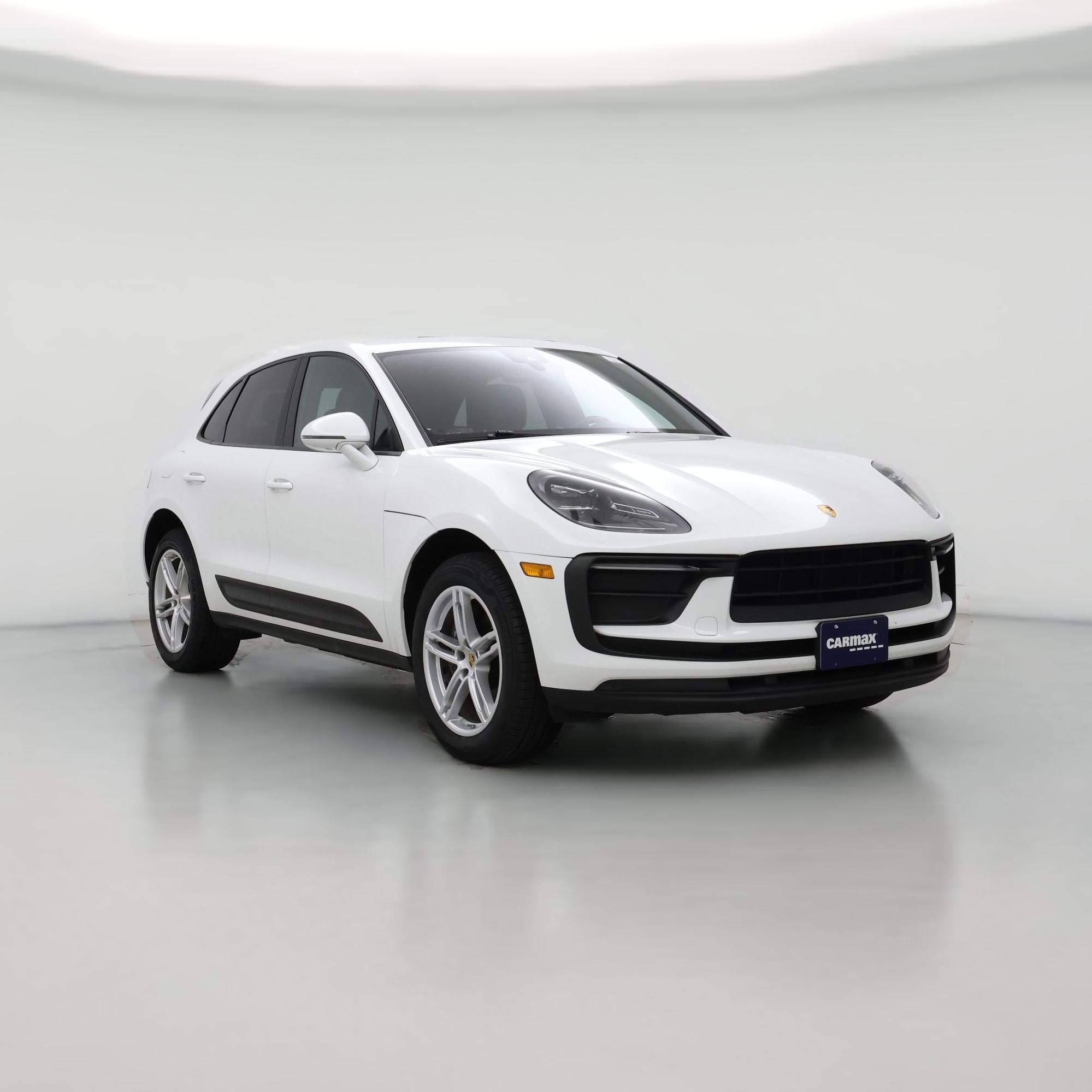 Thumbnail: 2022 Porsche Macan - 1