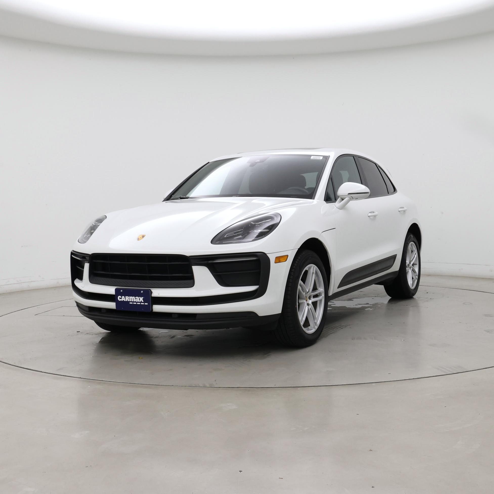 Thumbnail: 2022 Porsche Macan - 4