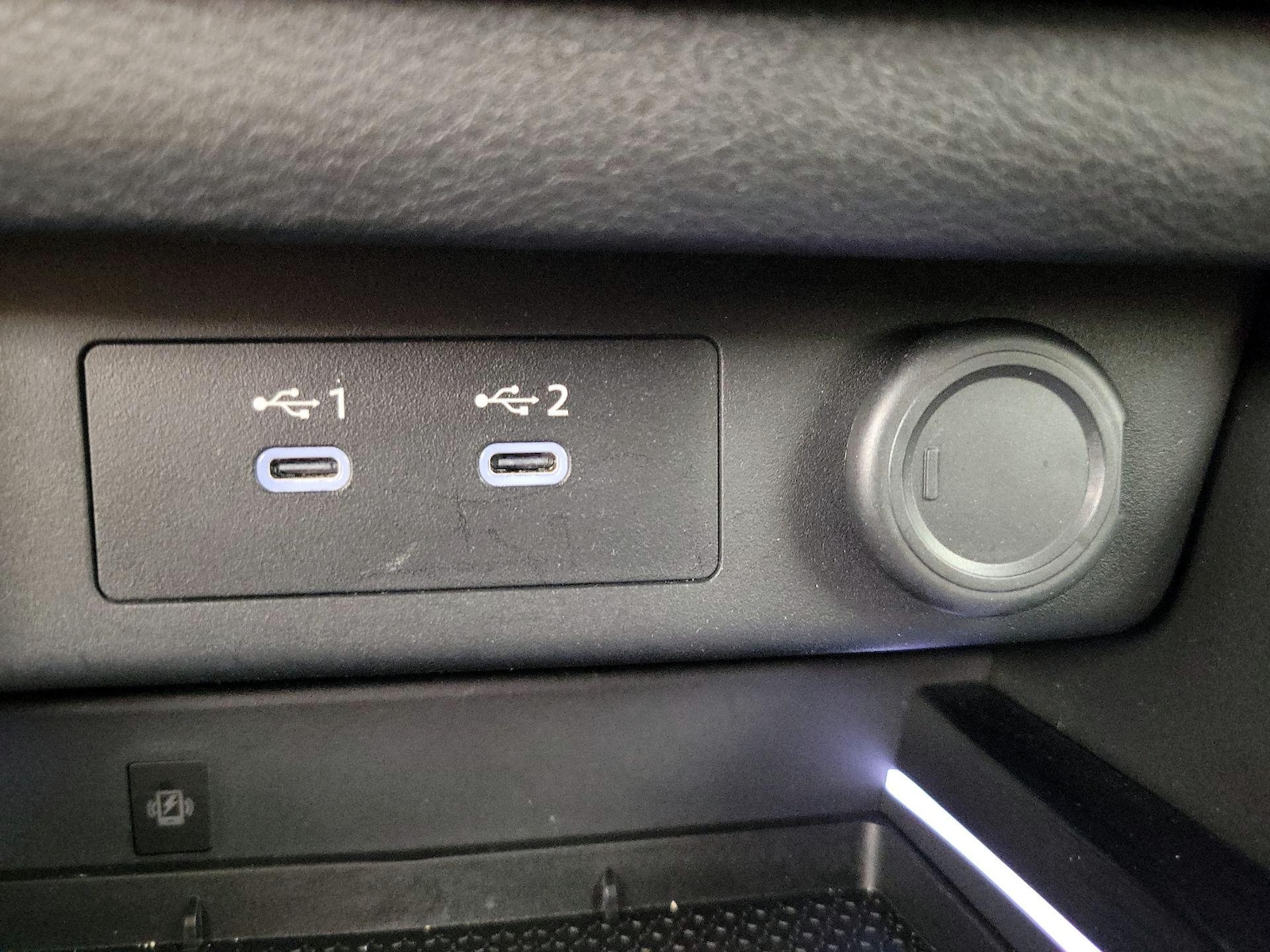 2025 Nissan Rogue SL - Photo 20