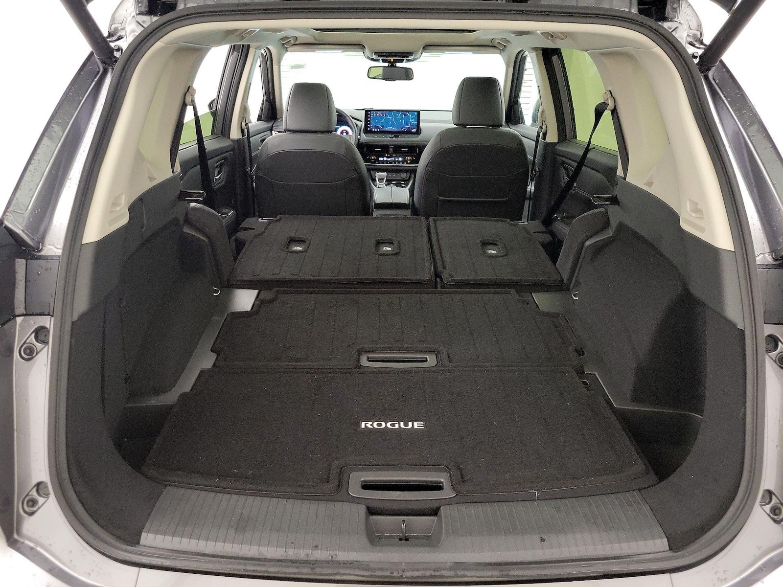 2025 Nissan Rogue SL - Photo 24