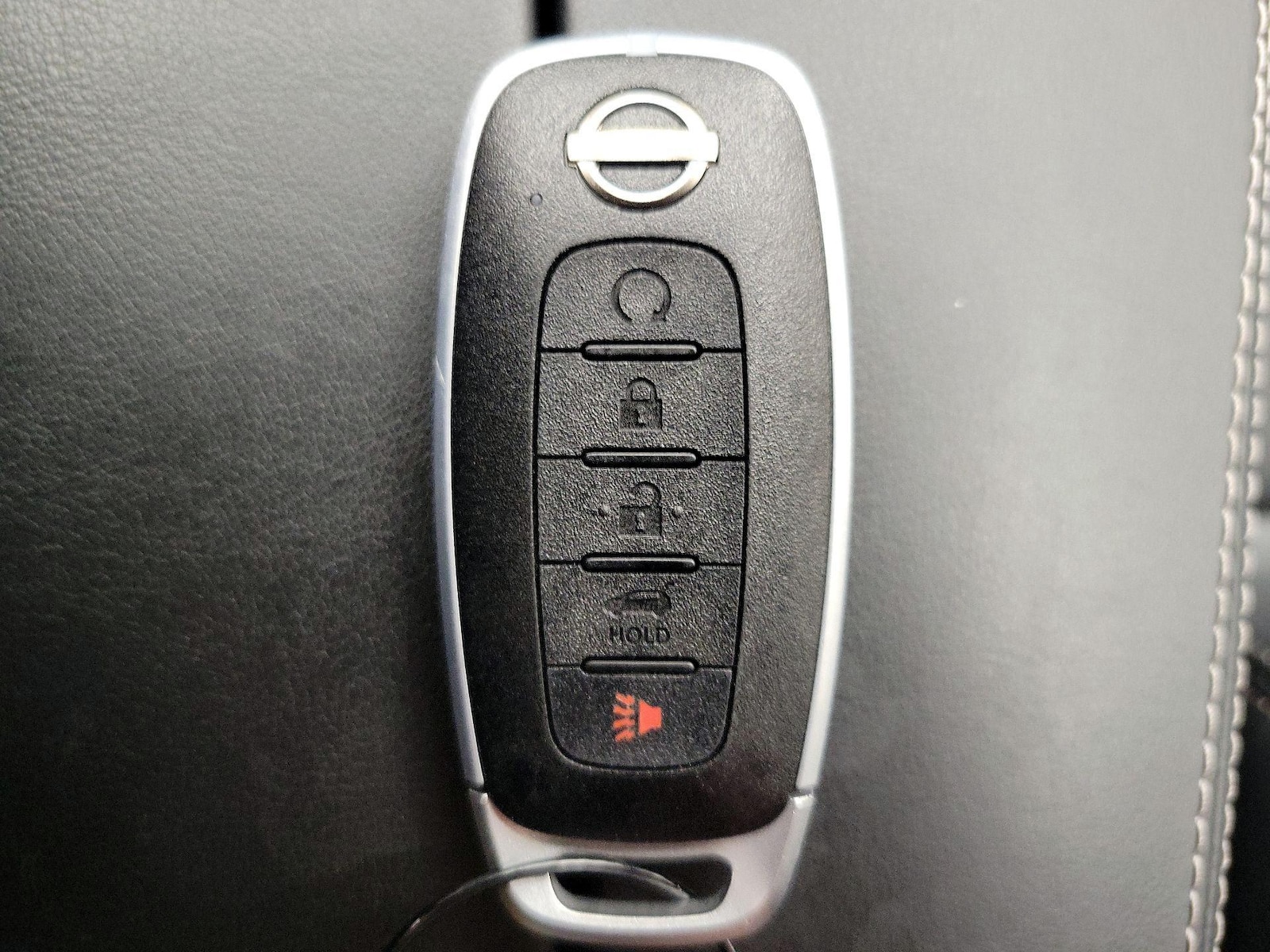 2025 Nissan Rogue SL - Photo 26