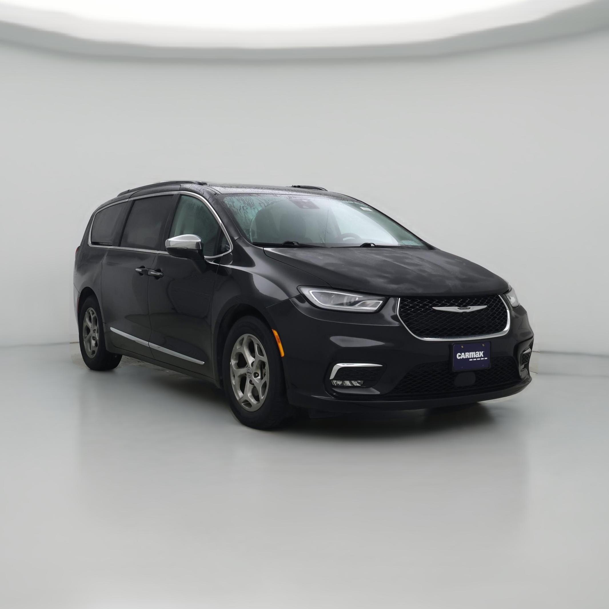 Thumbnail: 2023 Chrysler Pacifica - 1