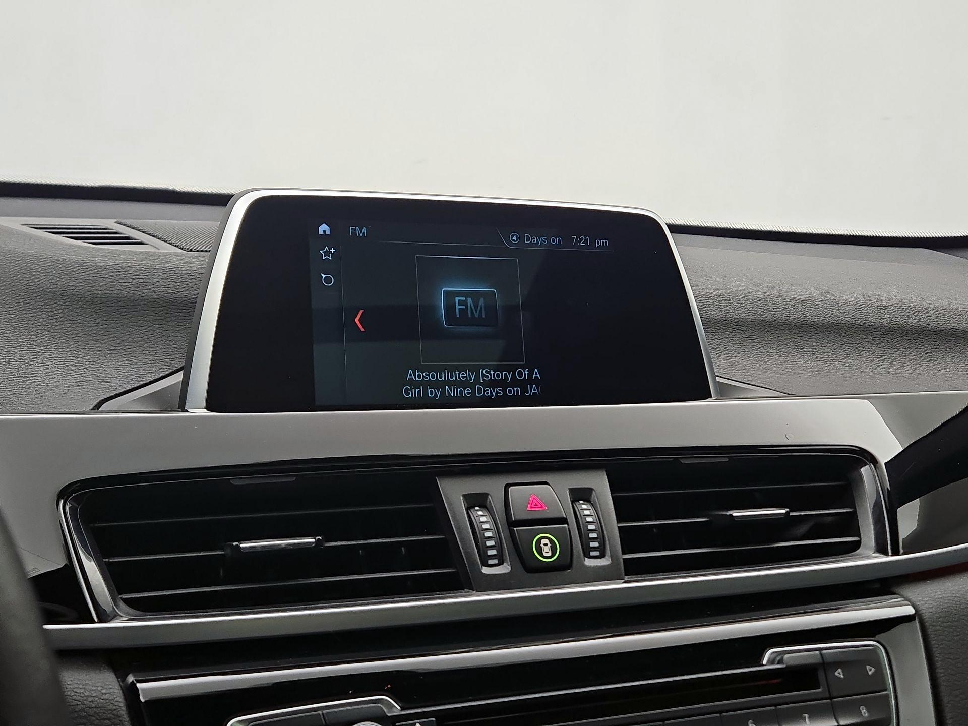 Thumbnail: 2019 BMW X1 - 15