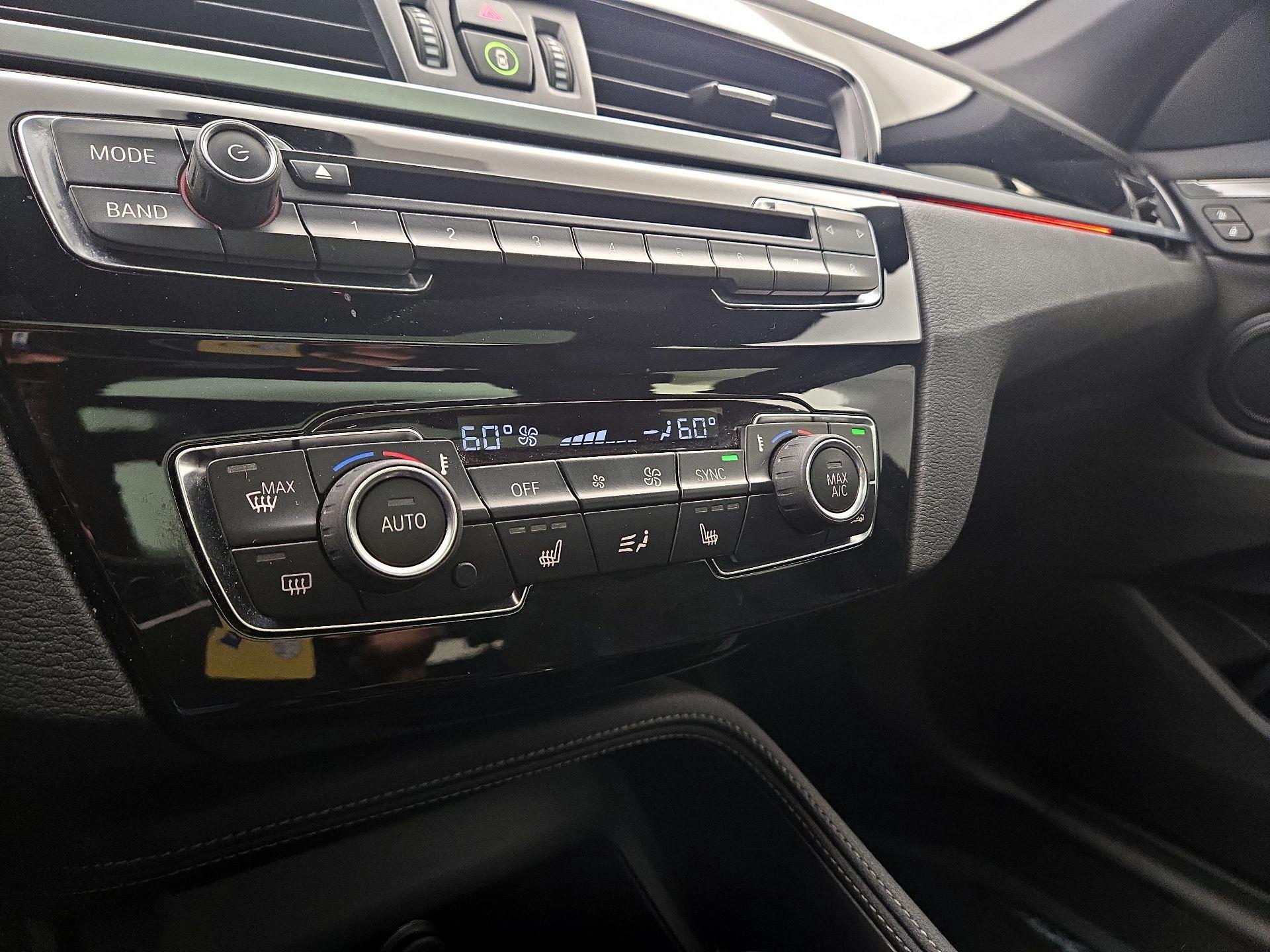 Thumbnail: 2019 BMW X1 - 16