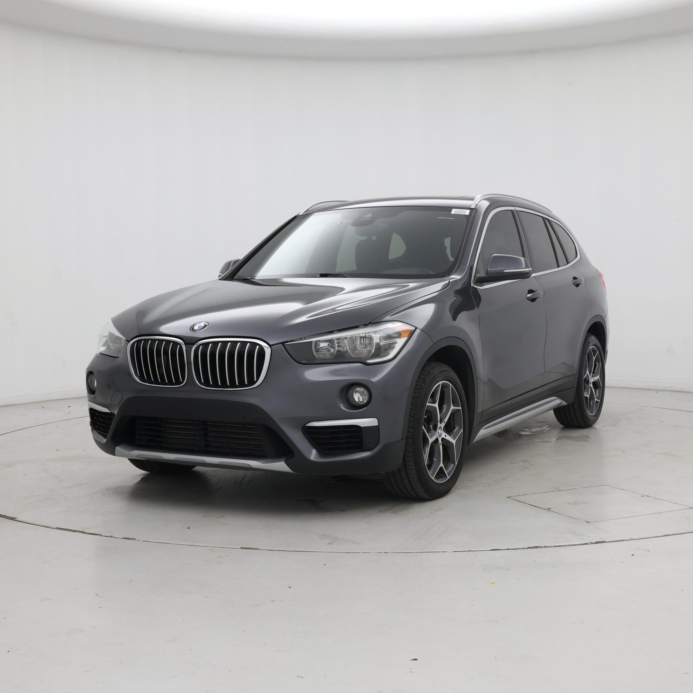 Thumbnail: 2019 BMW X1 - 4