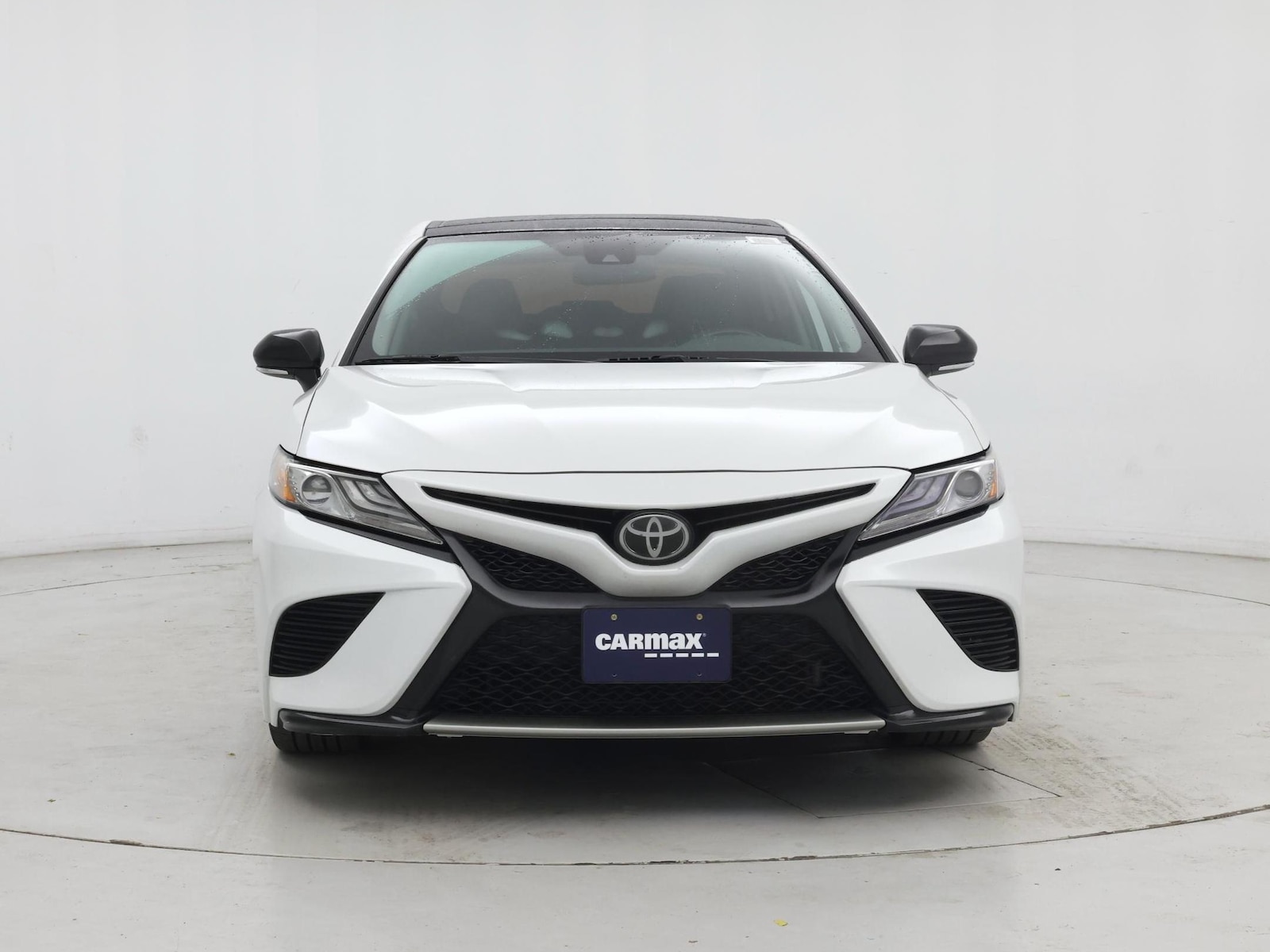 2019 Toyota Camry XSE - Photo 6