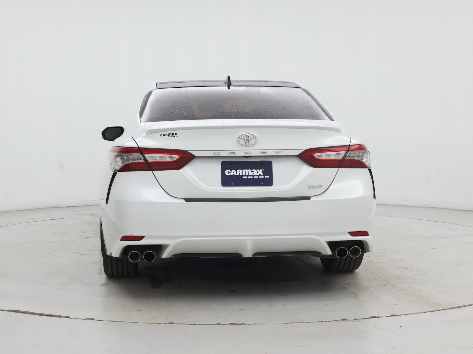 2019 Toyota Camry XSE - Photo 7