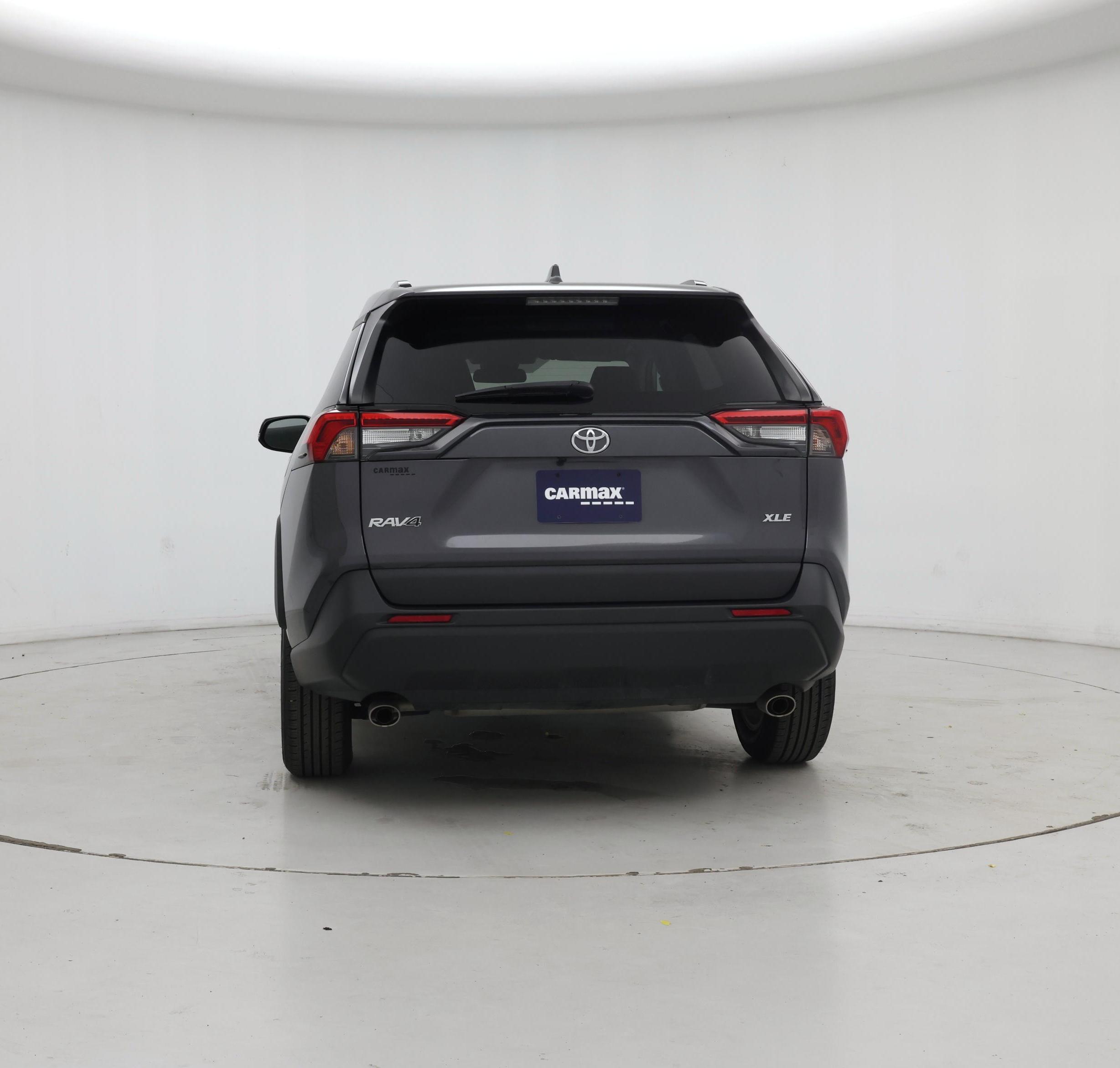 Thumbnail: 2021 Toyota RAV4 - 6