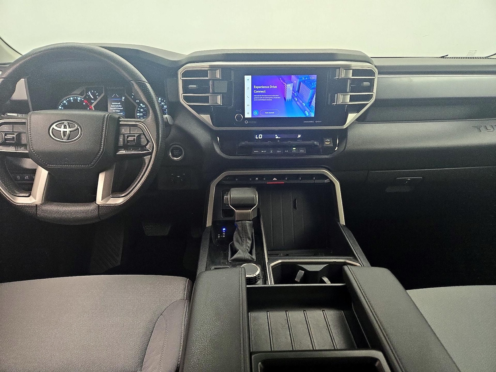 2022 Toyota Tundra SR5 - Photo 10