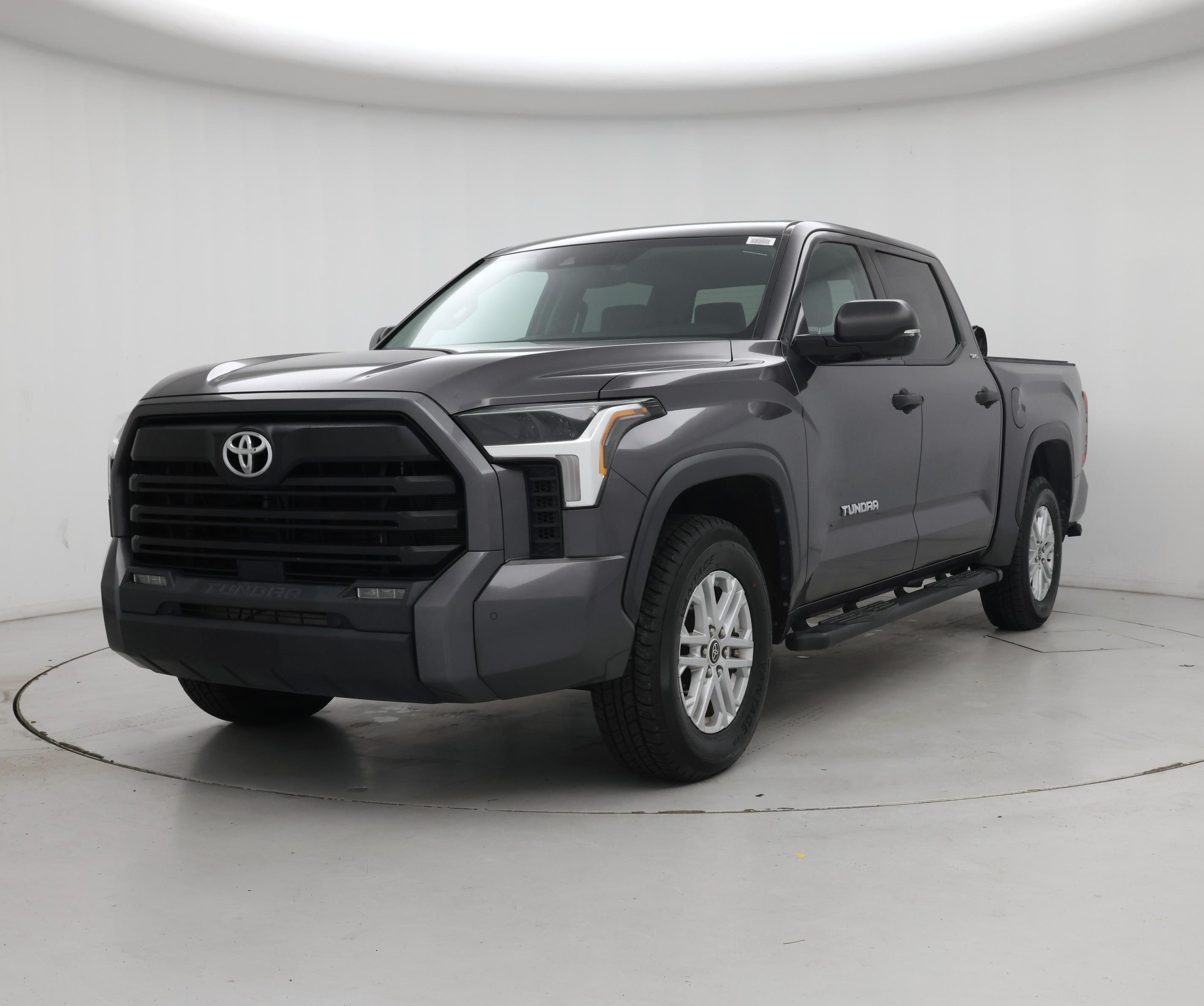Thumbnail: 2022 Toyota Tundra - 4