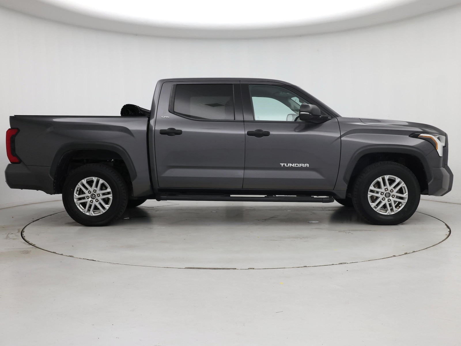 2022 Toyota Tundra SR5 - Photo 8