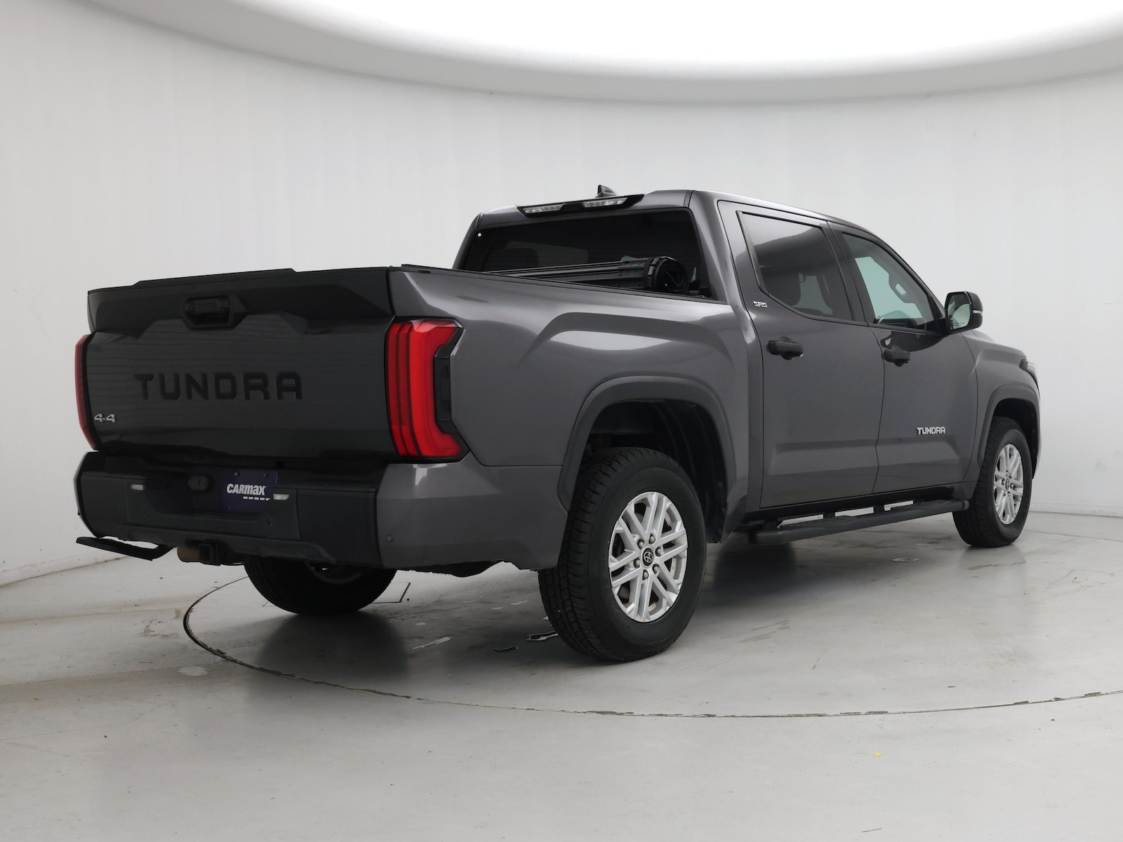 2022 Toyota Tundra SR5 - Photo 9