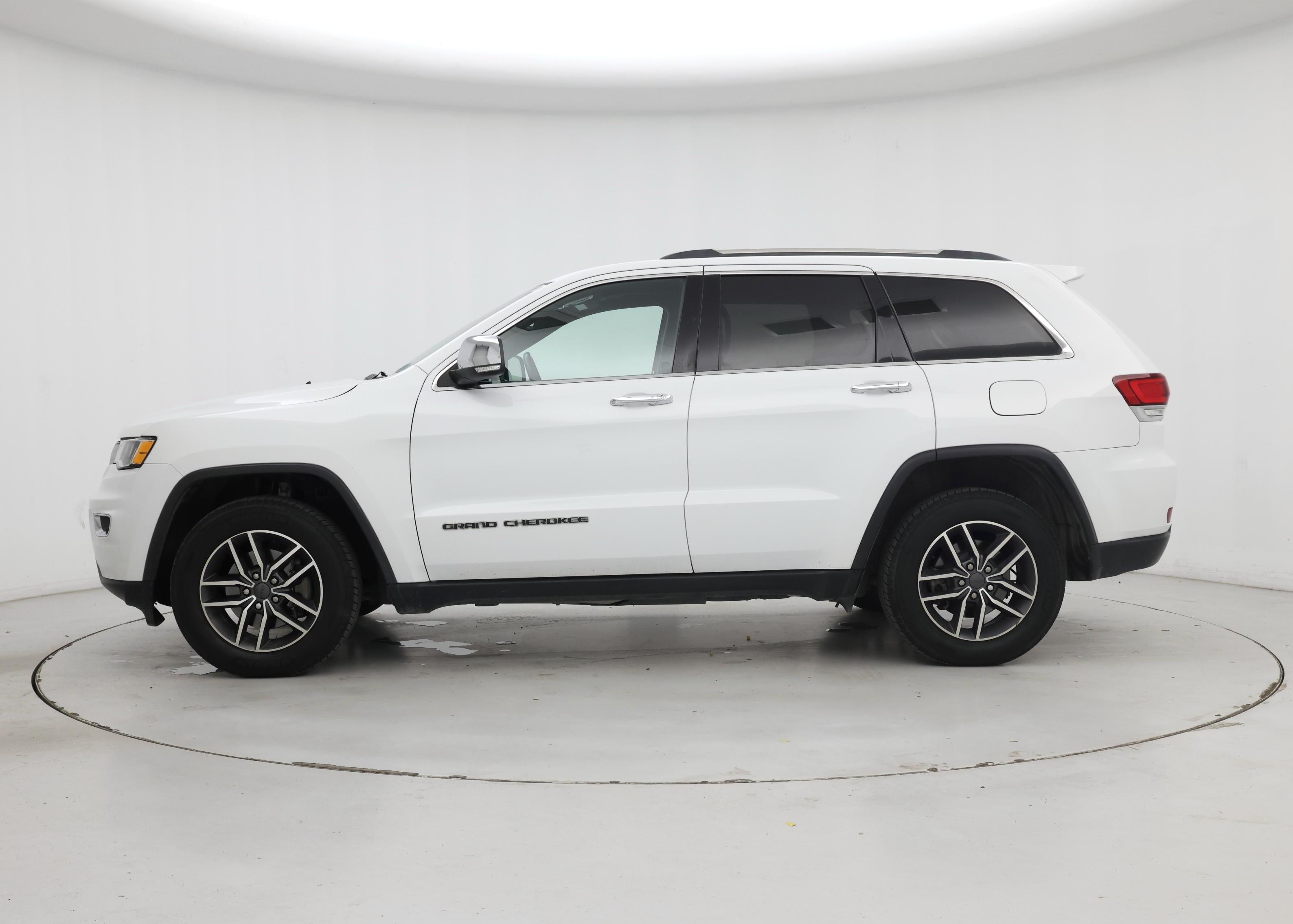 Thumbnail: 2020 Jeep Grand Cherokee - 3