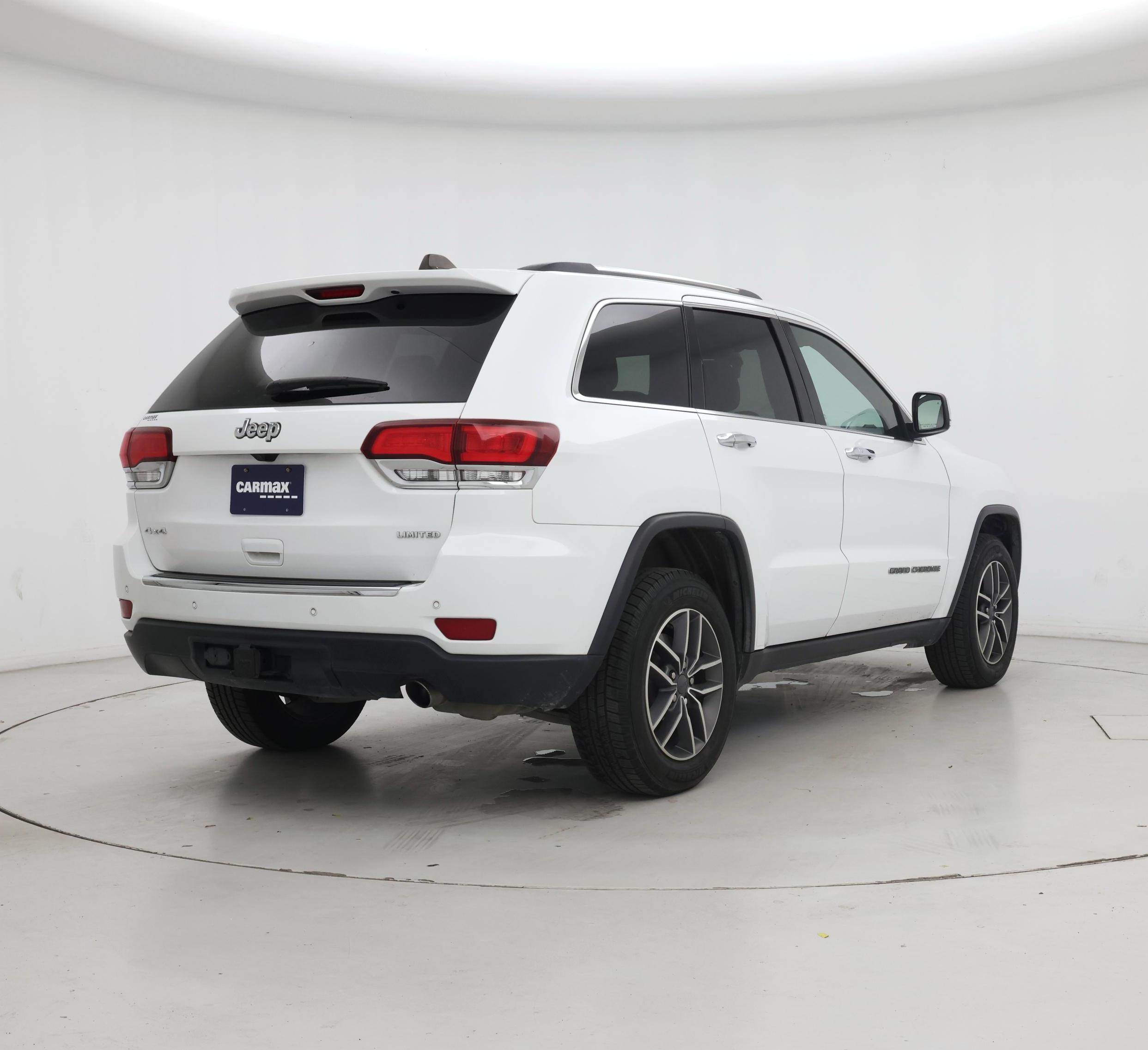 Thumbnail: 2020 Jeep Grand Cherokee - 8