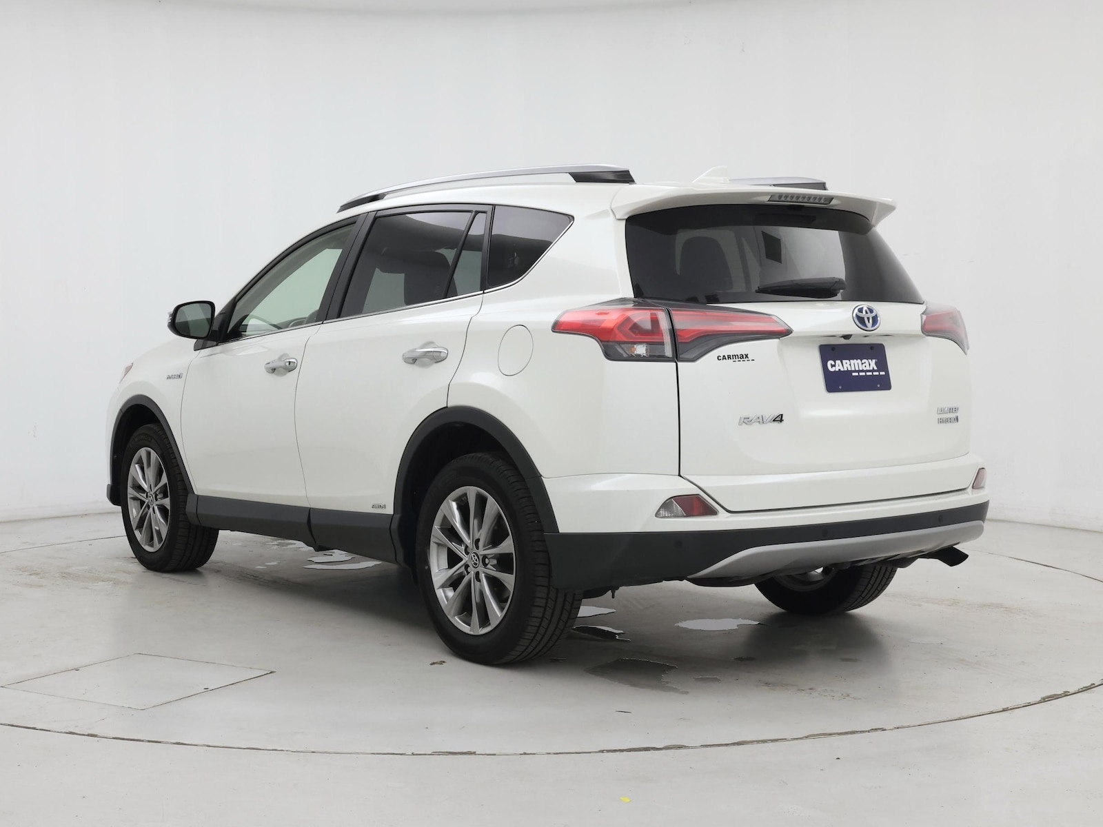 2017 Toyota RAV4 Limited - Photo 3