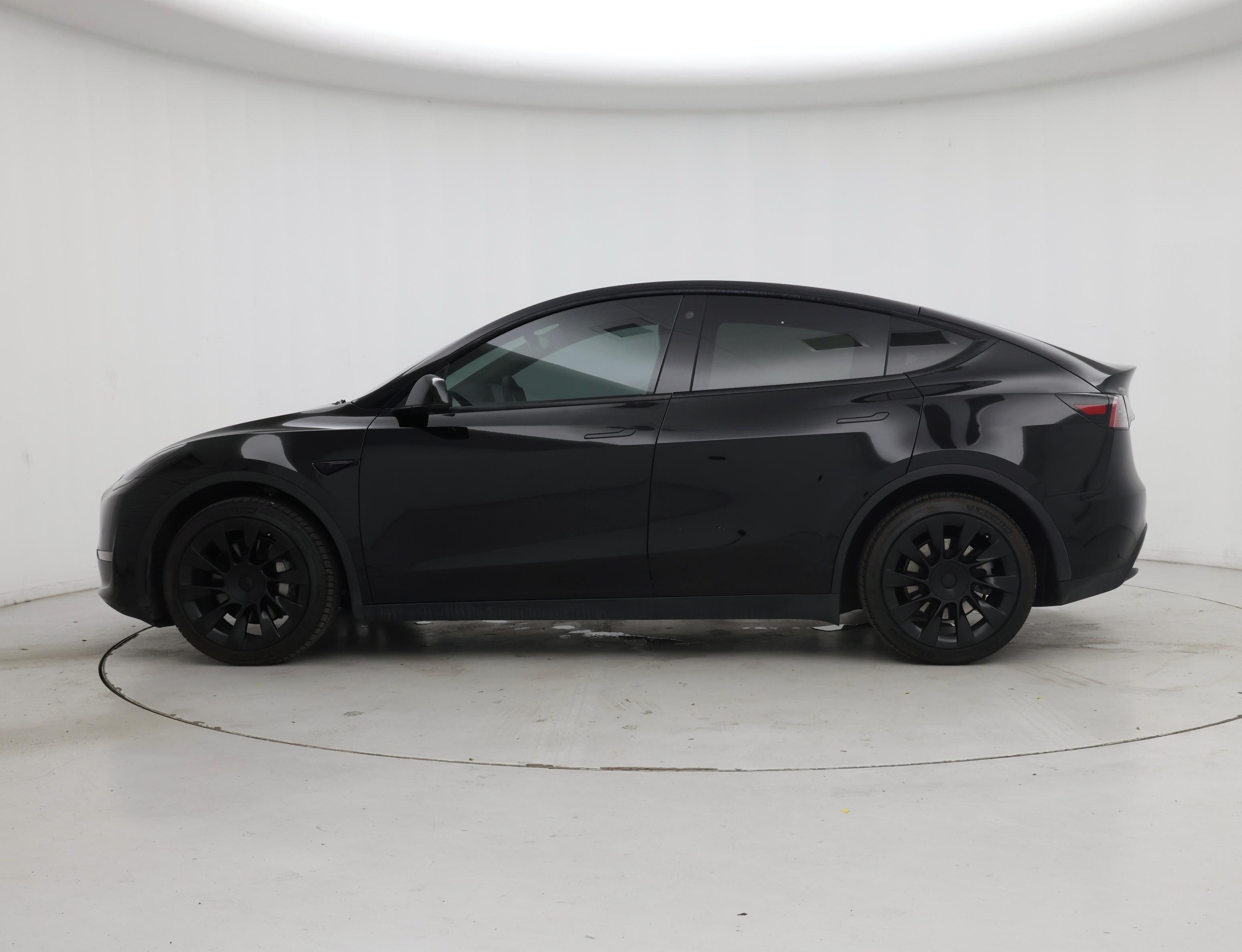Thumbnail: 2021 Tesla Model Y - 3