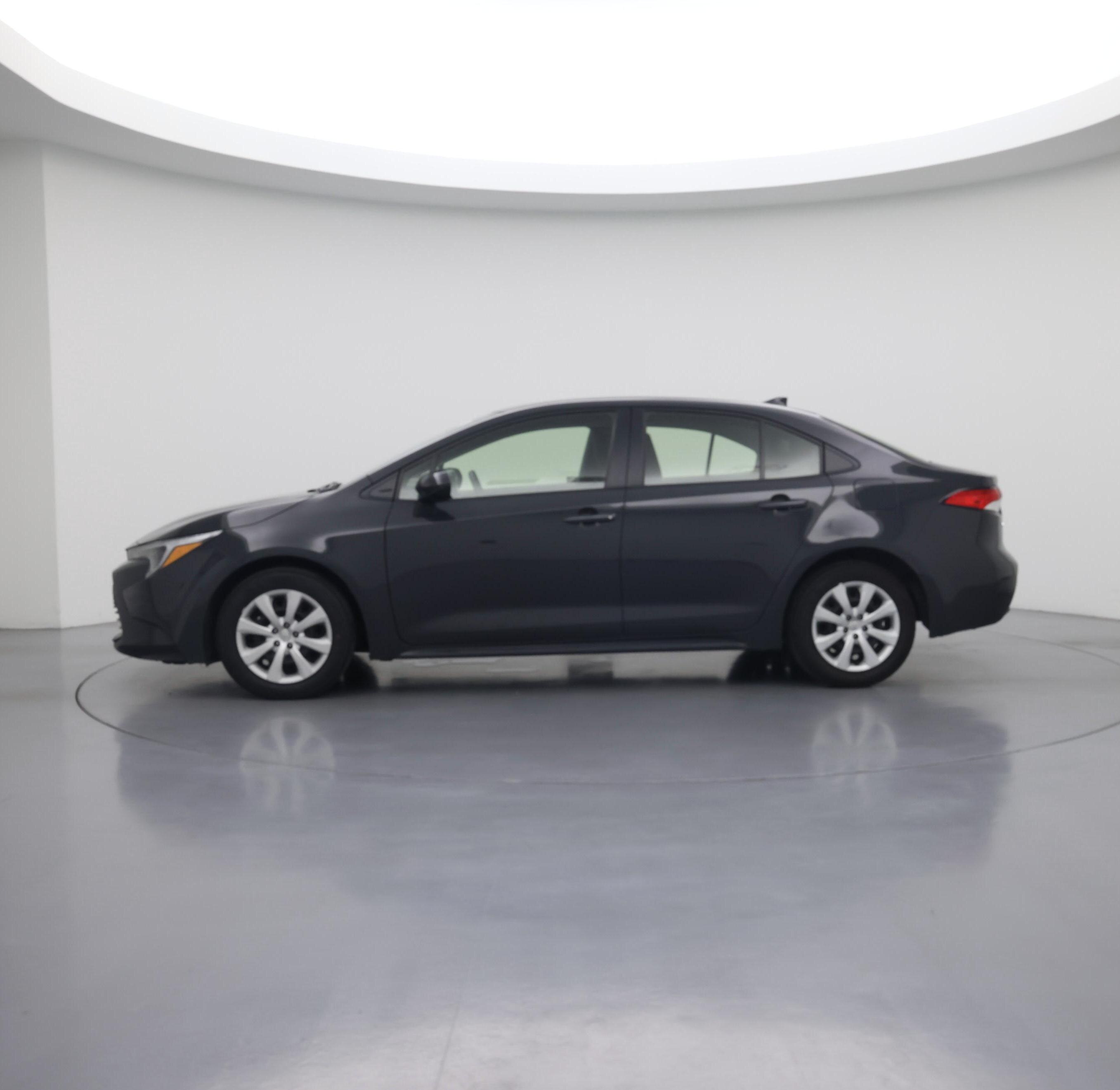 Thumbnail: 2025 Toyota Corolla - 3