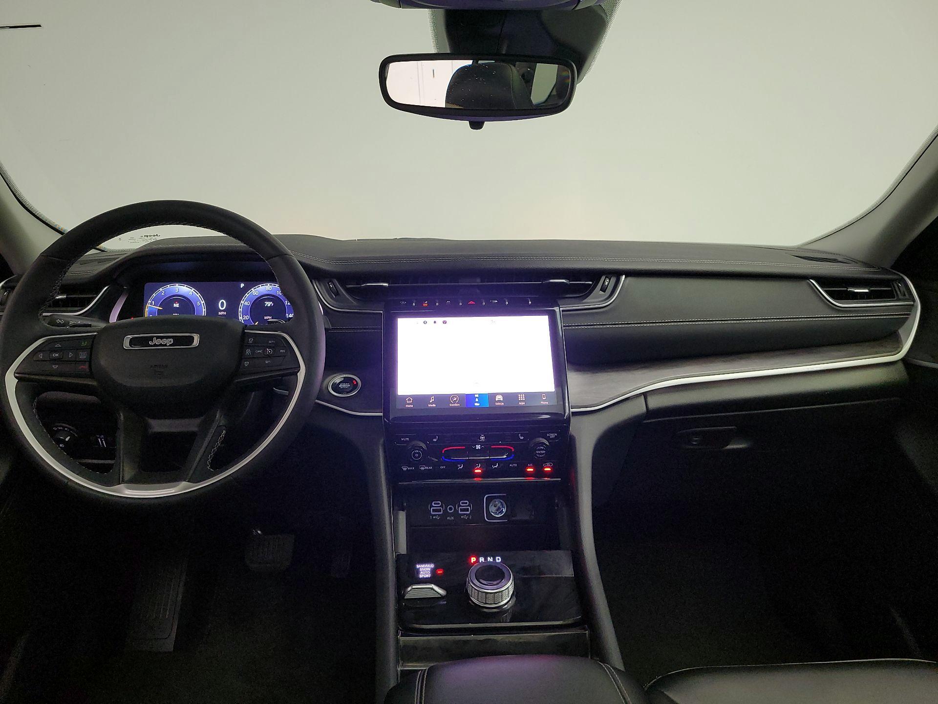 Thumbnail: 2023 Jeep Grand Cherokee L - 9