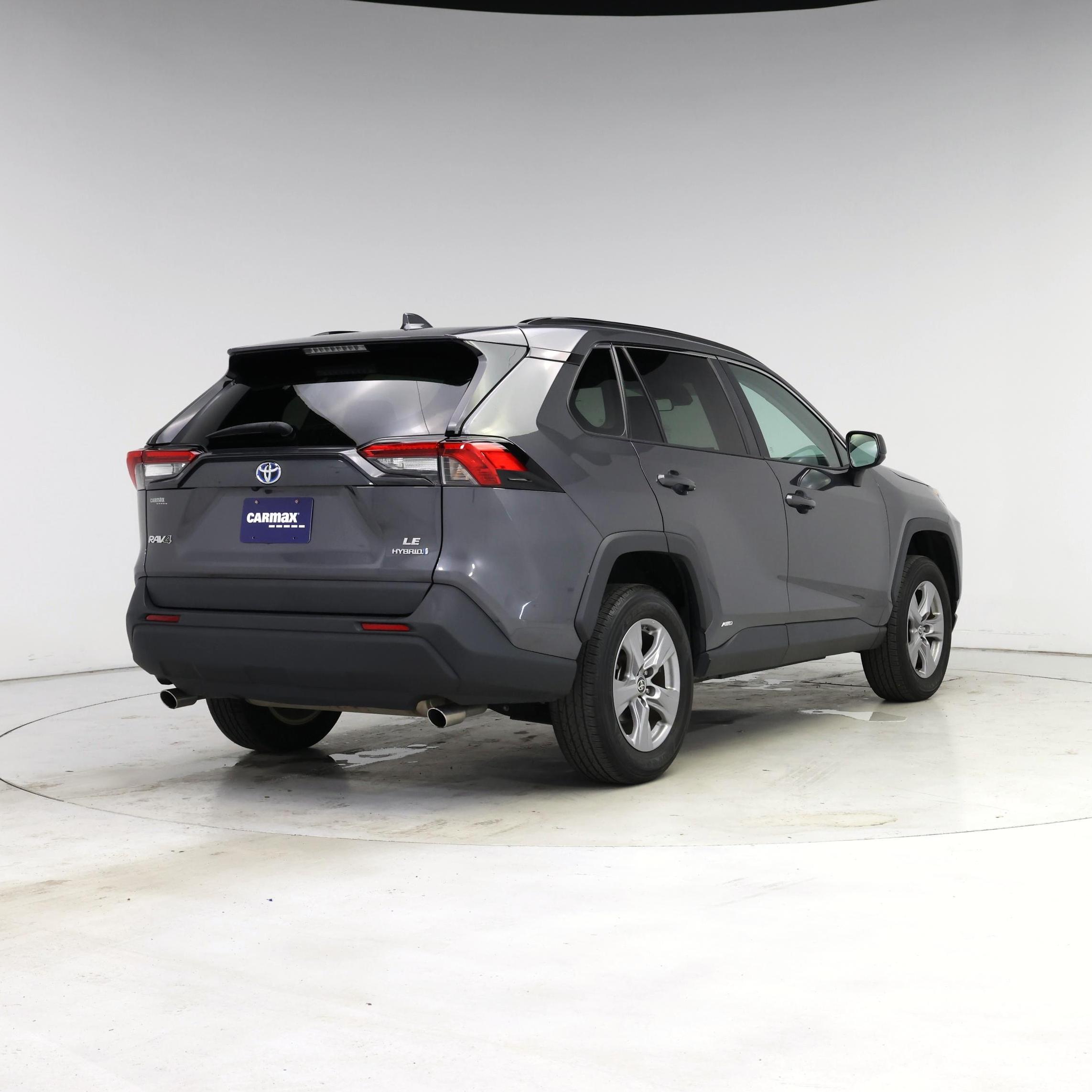 Thumbnail: 2022 Toyota RAV4 - 8
