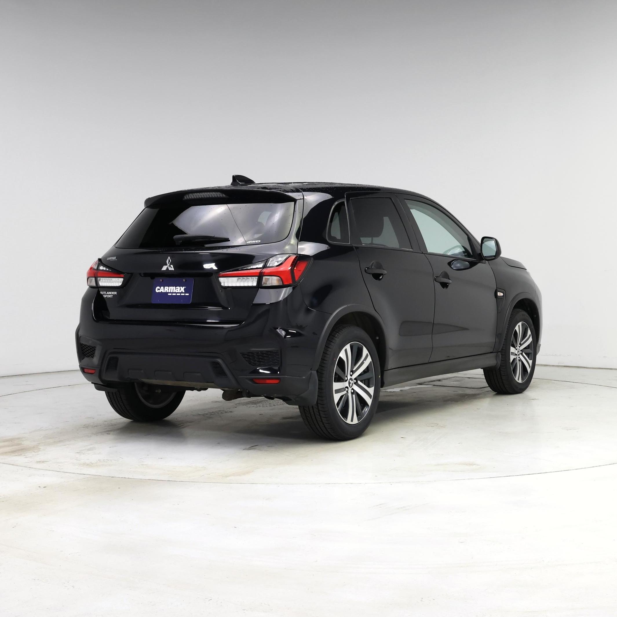 Thumbnail: 2024 Mitsubishi Outlander Sport - 8