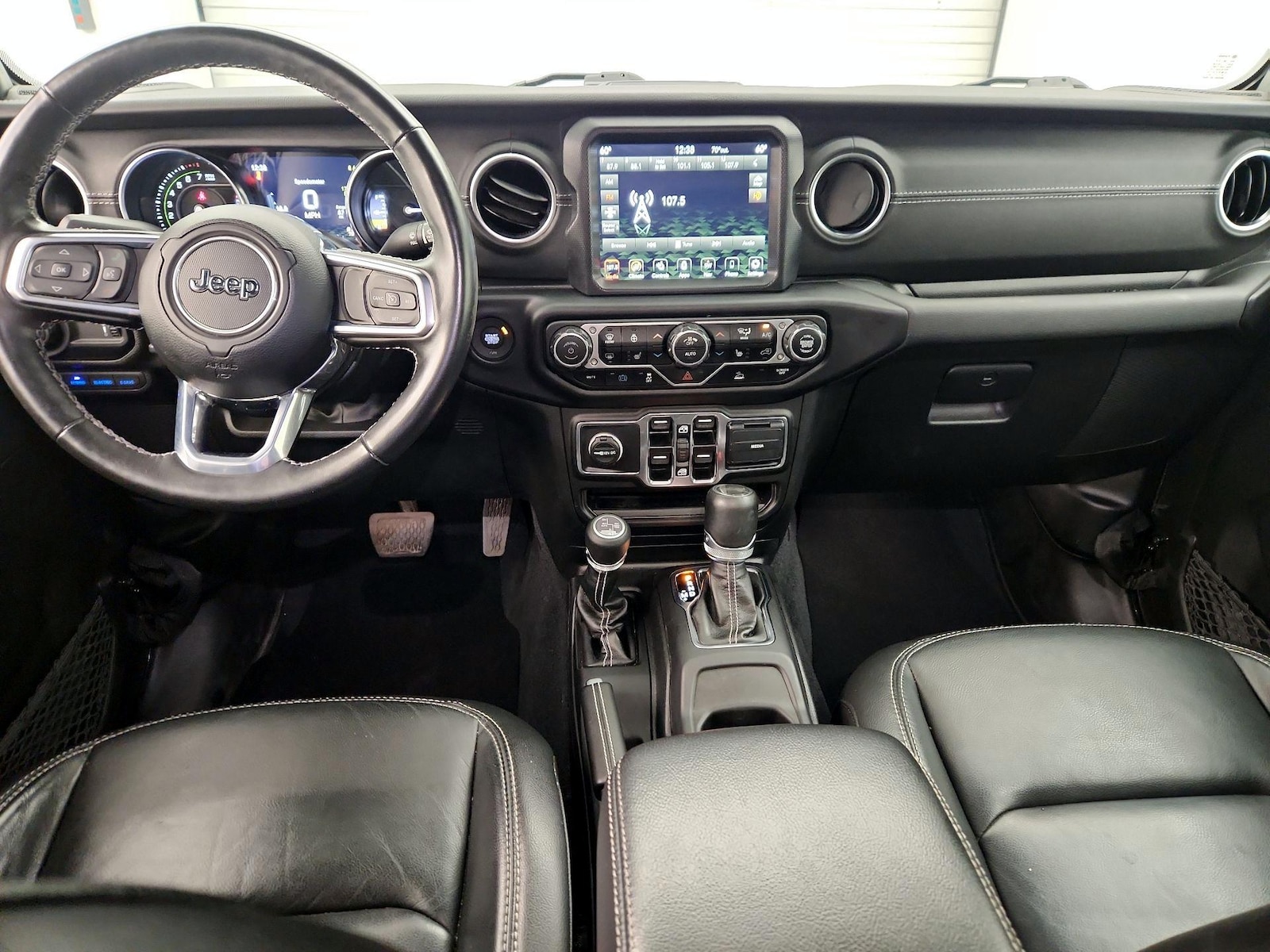 2023 Jeep Wrangler 4xe Sahara 4XE - Photo 10