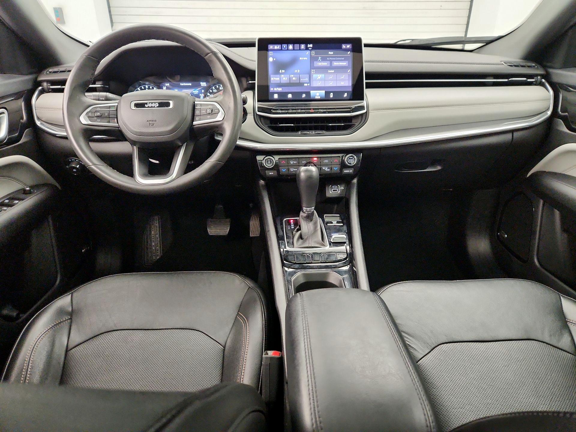 Thumbnail: 2023 Jeep Compass - 9