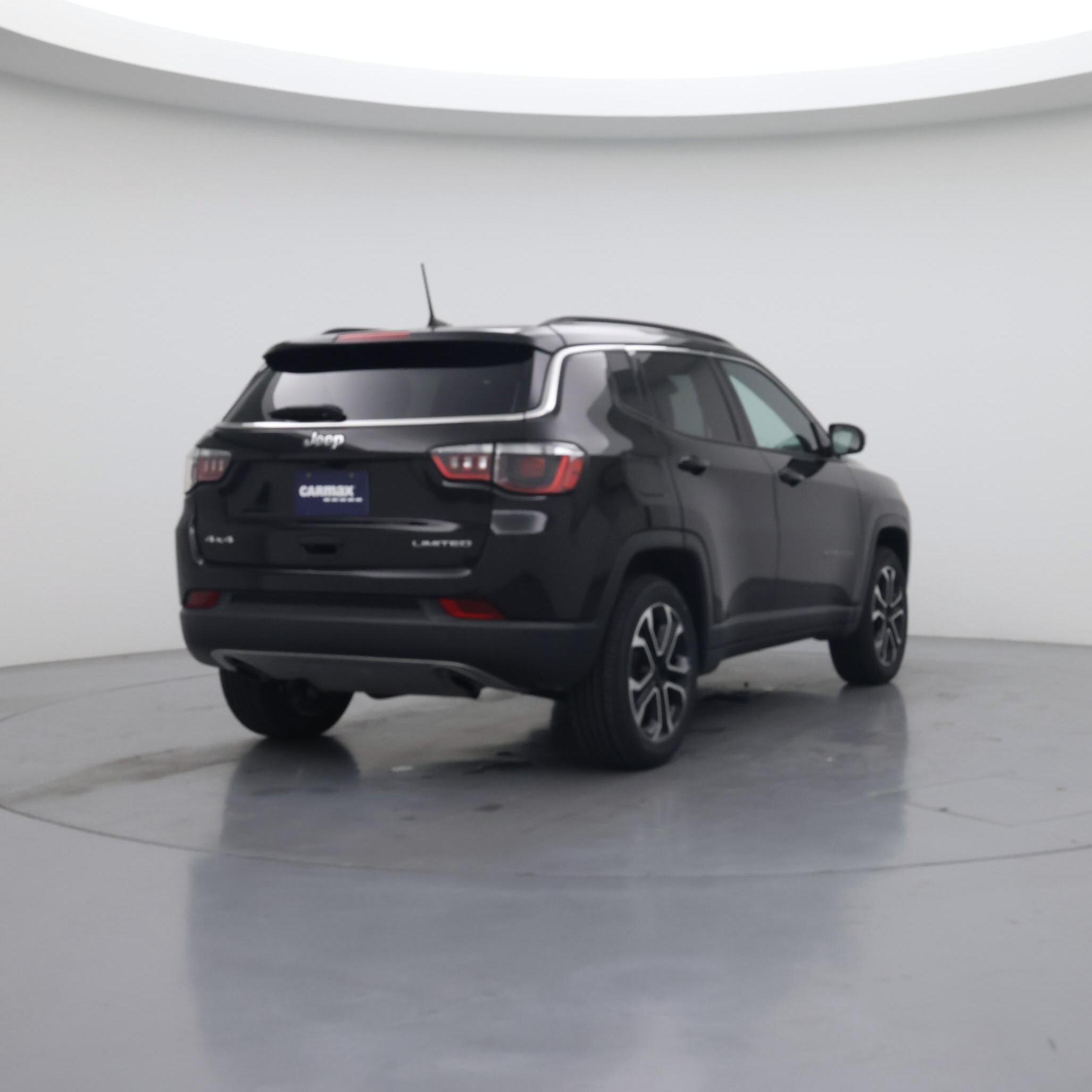 Thumbnail: 2023 Jeep Compass - 8