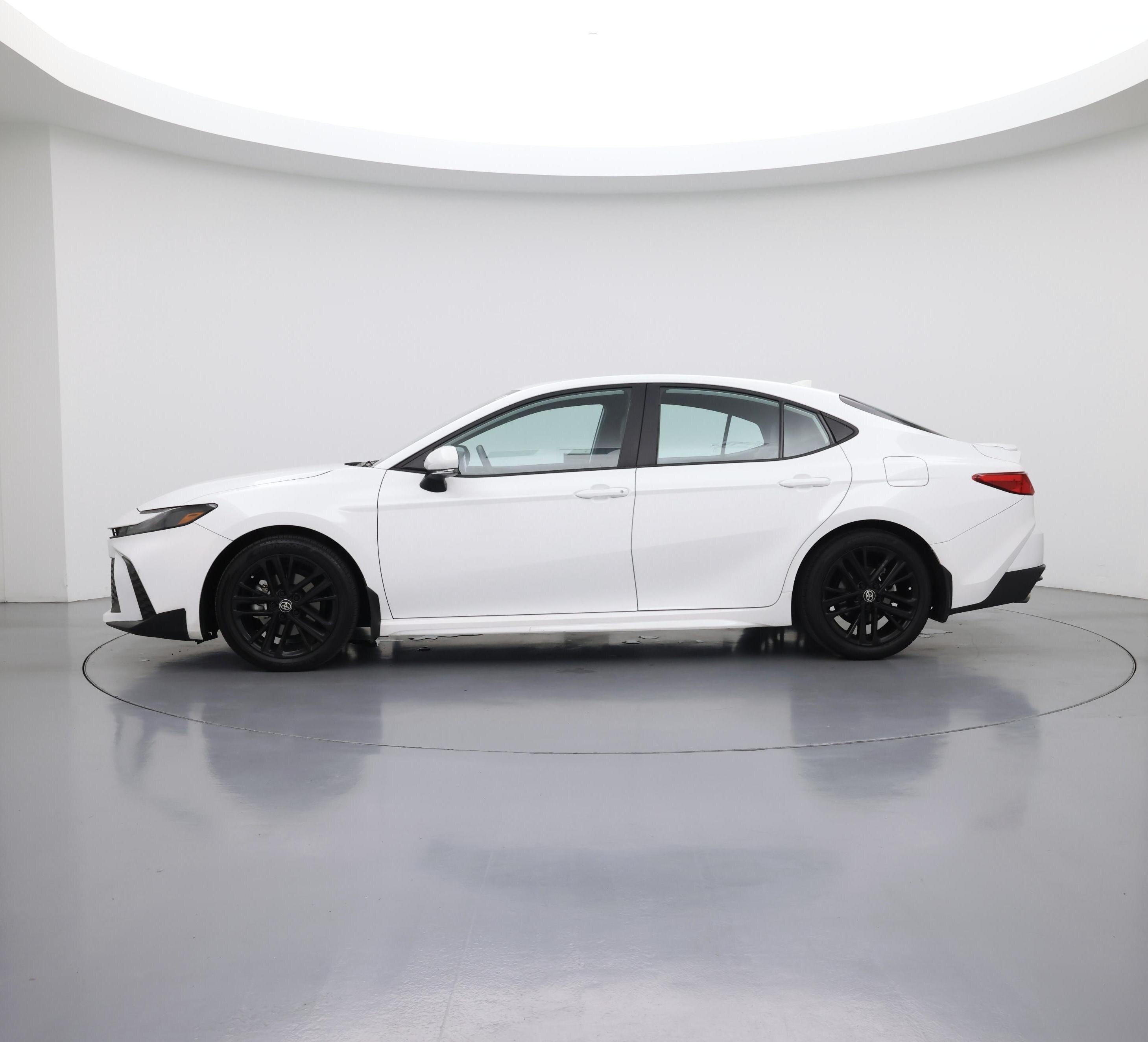 Thumbnail: 2025 Toyota Camry - 3