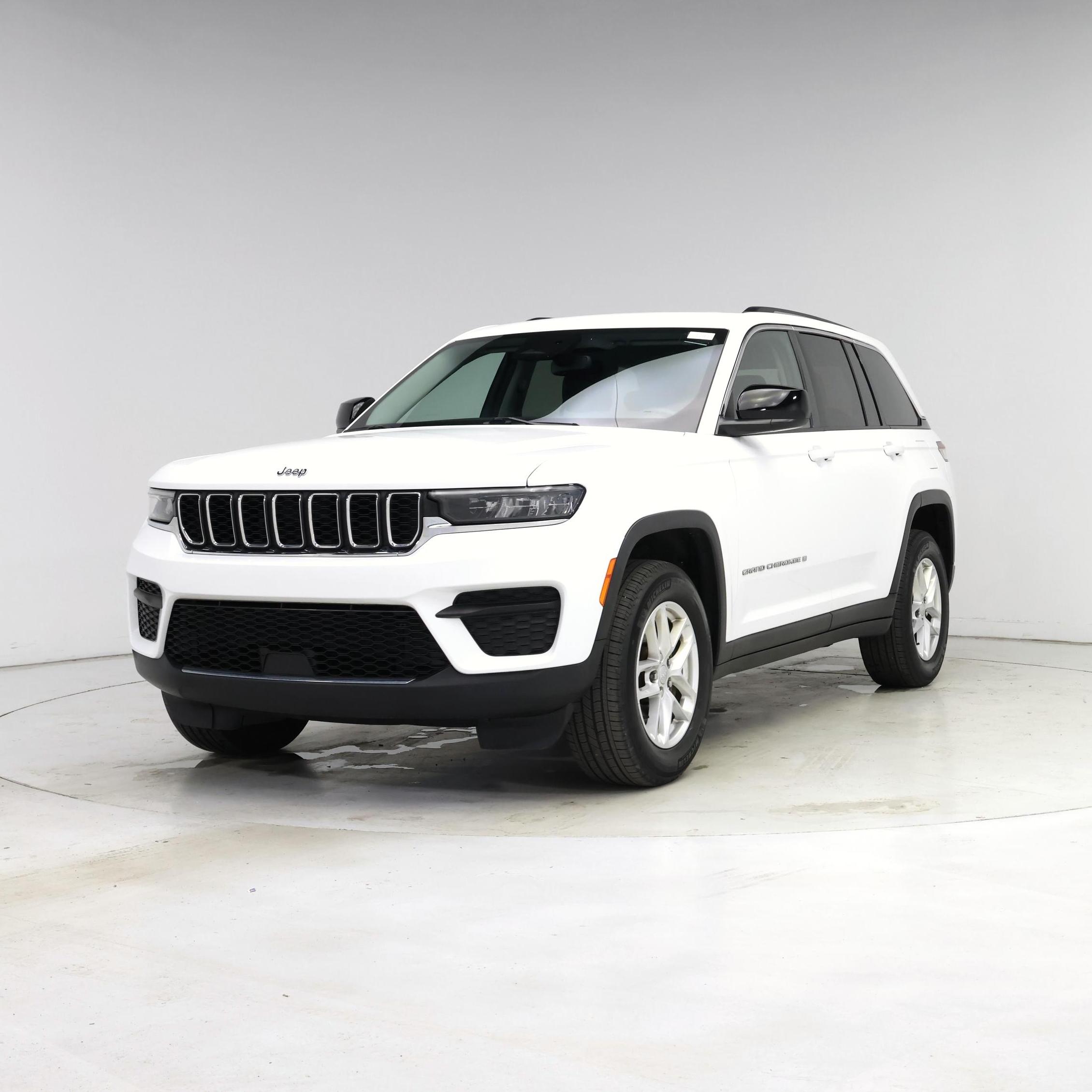 Thumbnail: 2023 Jeep Grand Cherokee - 4