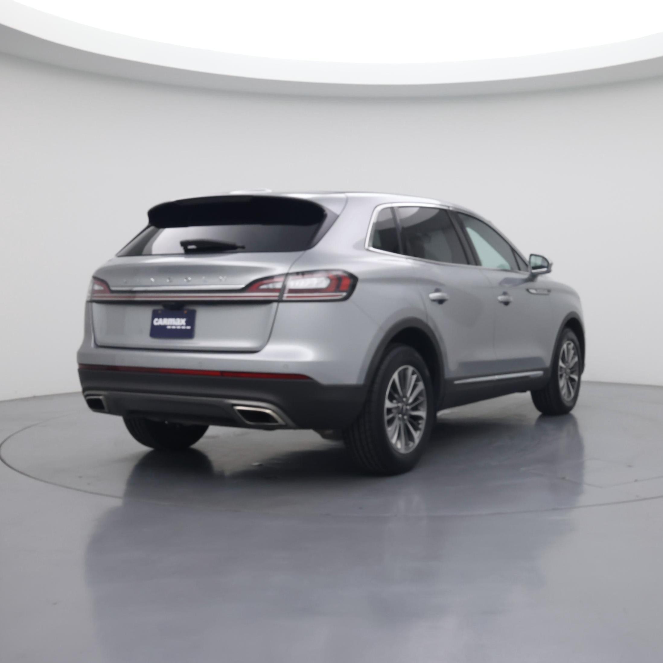 Thumbnail: 2021 Lincoln Nautilus - 8