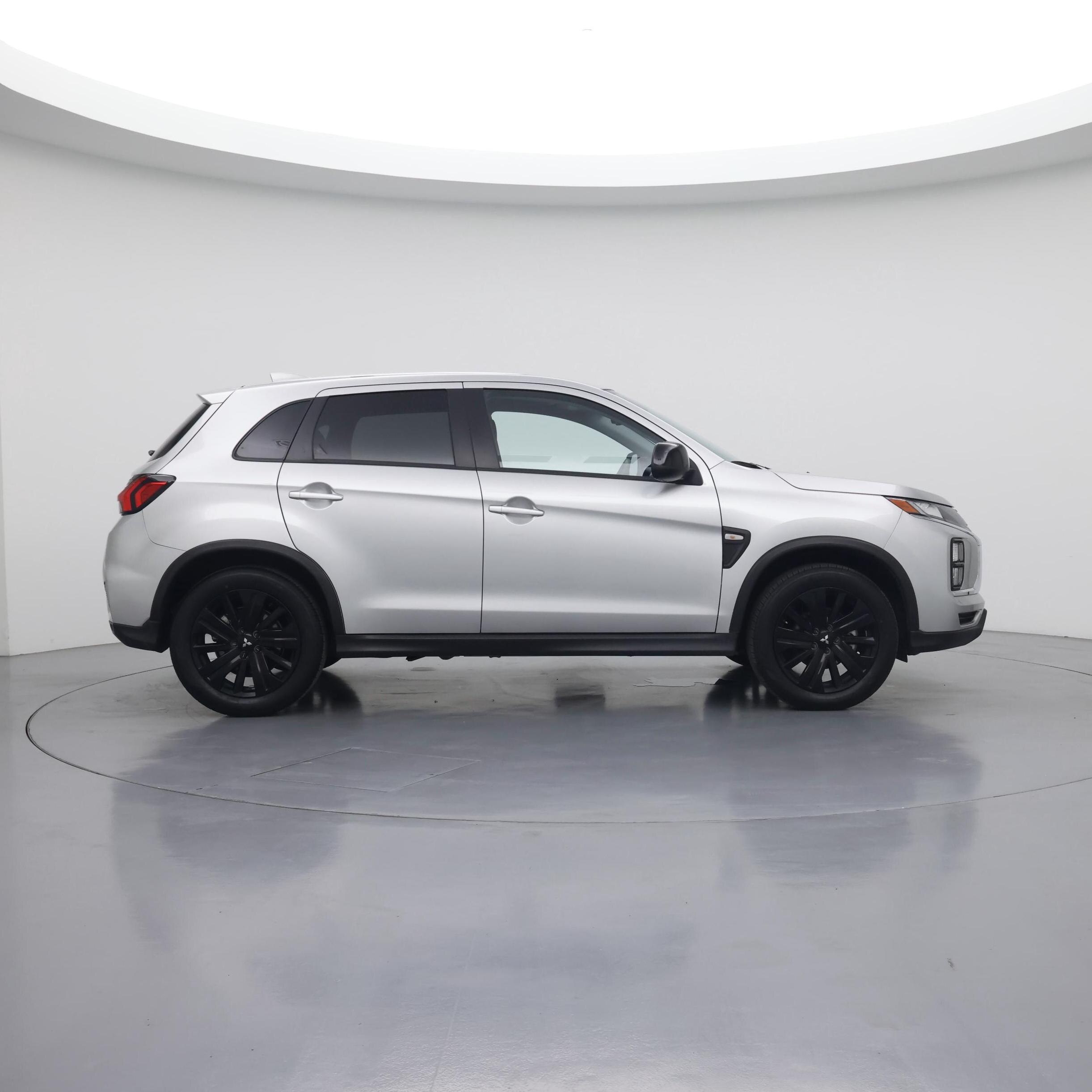 Thumbnail: 2025 Mitsubishi Outlander Sport - 7