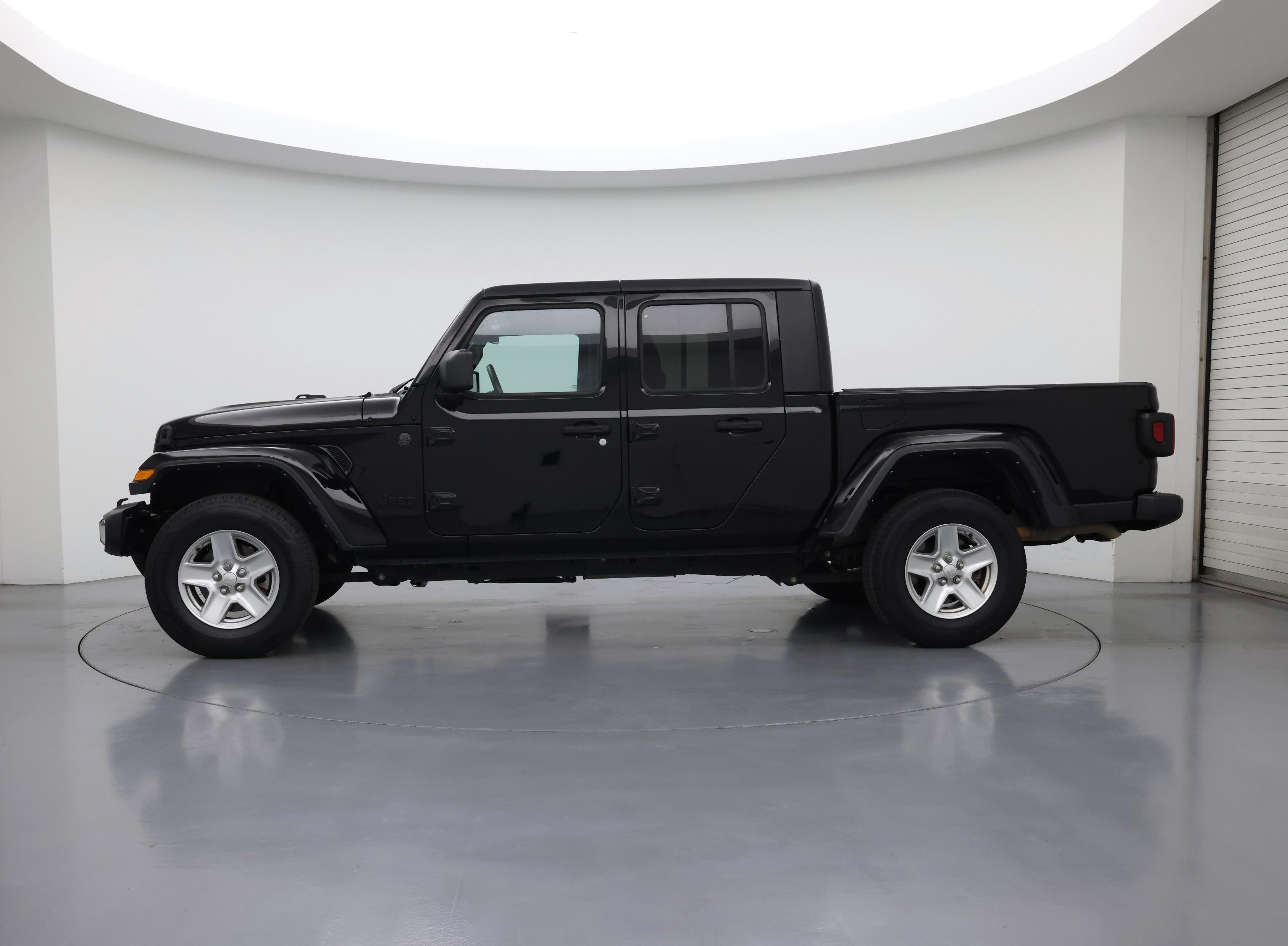 Thumbnail: 2022 Jeep Gladiator - 3