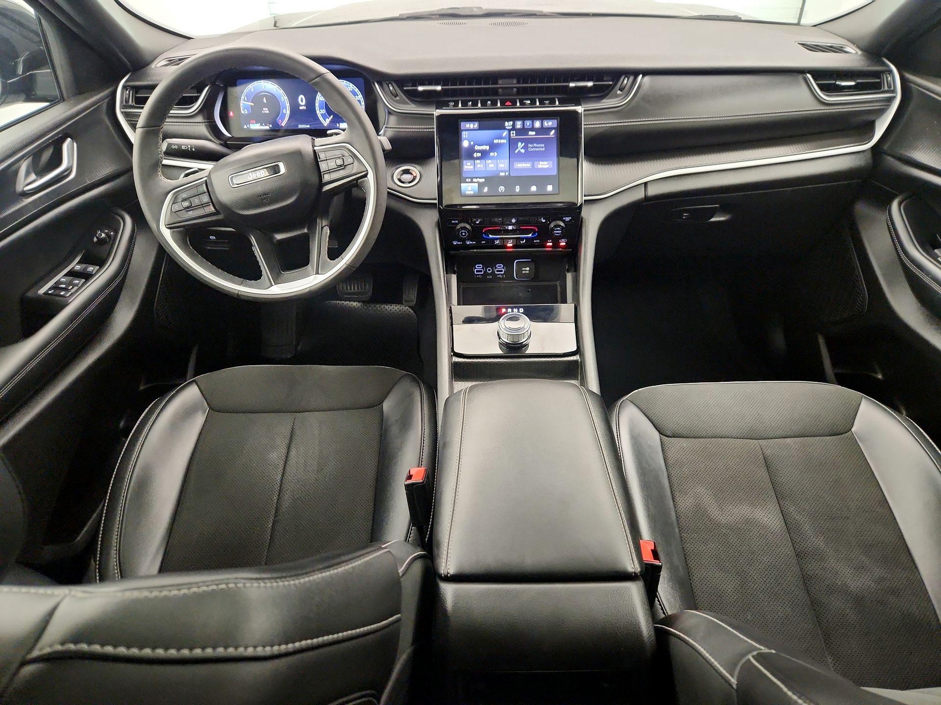 Thumbnail: 2024 Jeep Grand Cherokee - 9