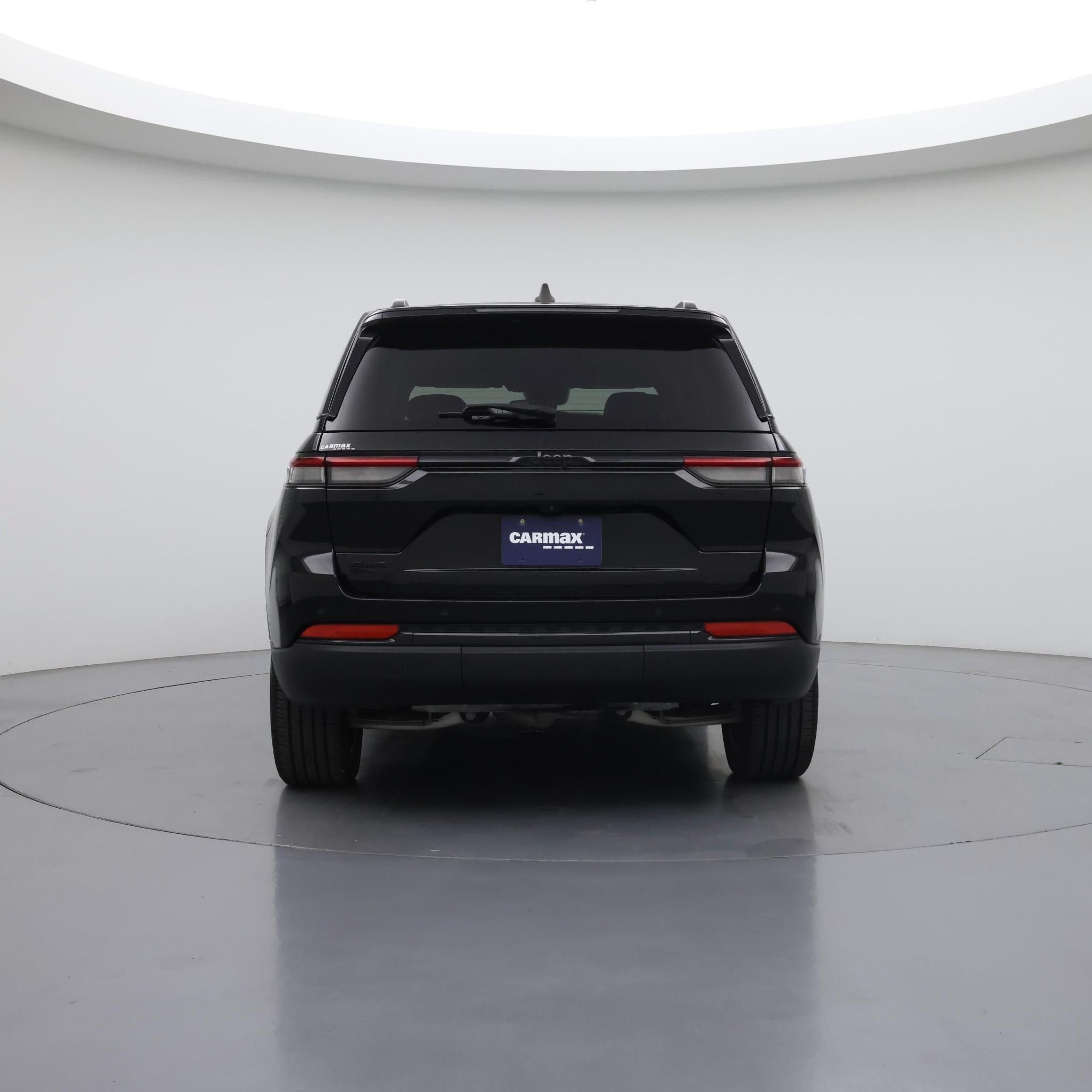 Thumbnail: 2024 Jeep Grand Cherokee - 6